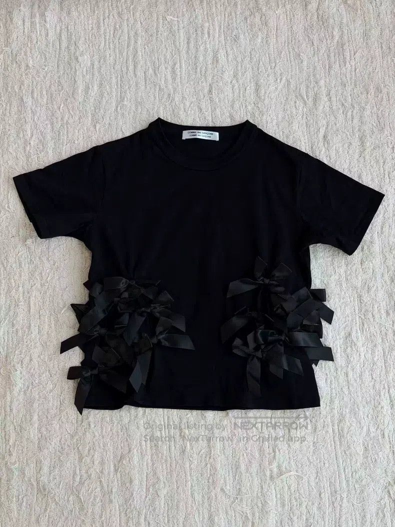 Comme des Garcons Comme Des Garcons Bow tie short sleeve top Size M / US 6-8 / IT 42-44 - 1 Thumbnail