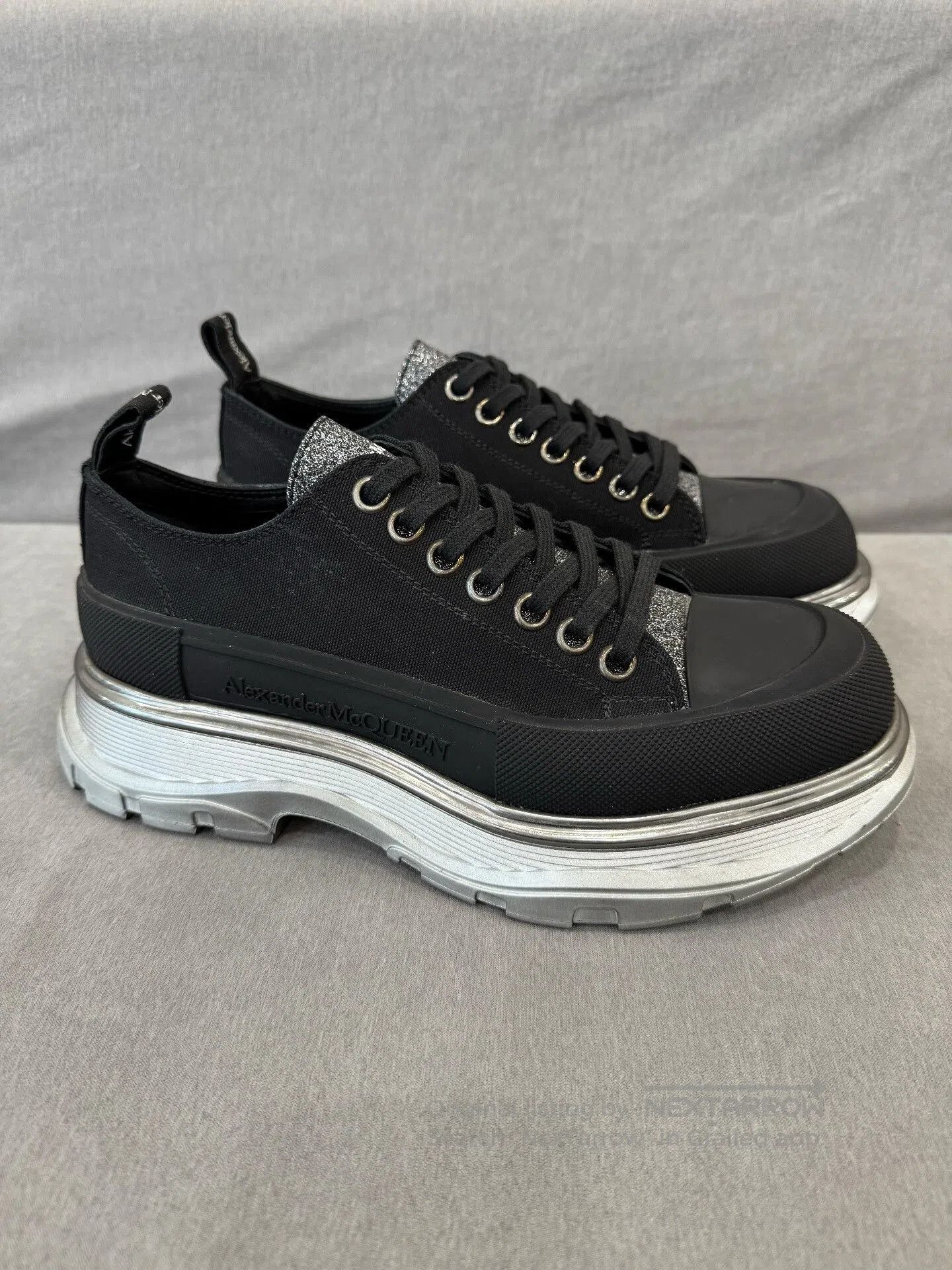 Alexander McQueen alexander mcqueen black platform shoes size 40. Size US 7 / EU 40 - 2 Thumbnail