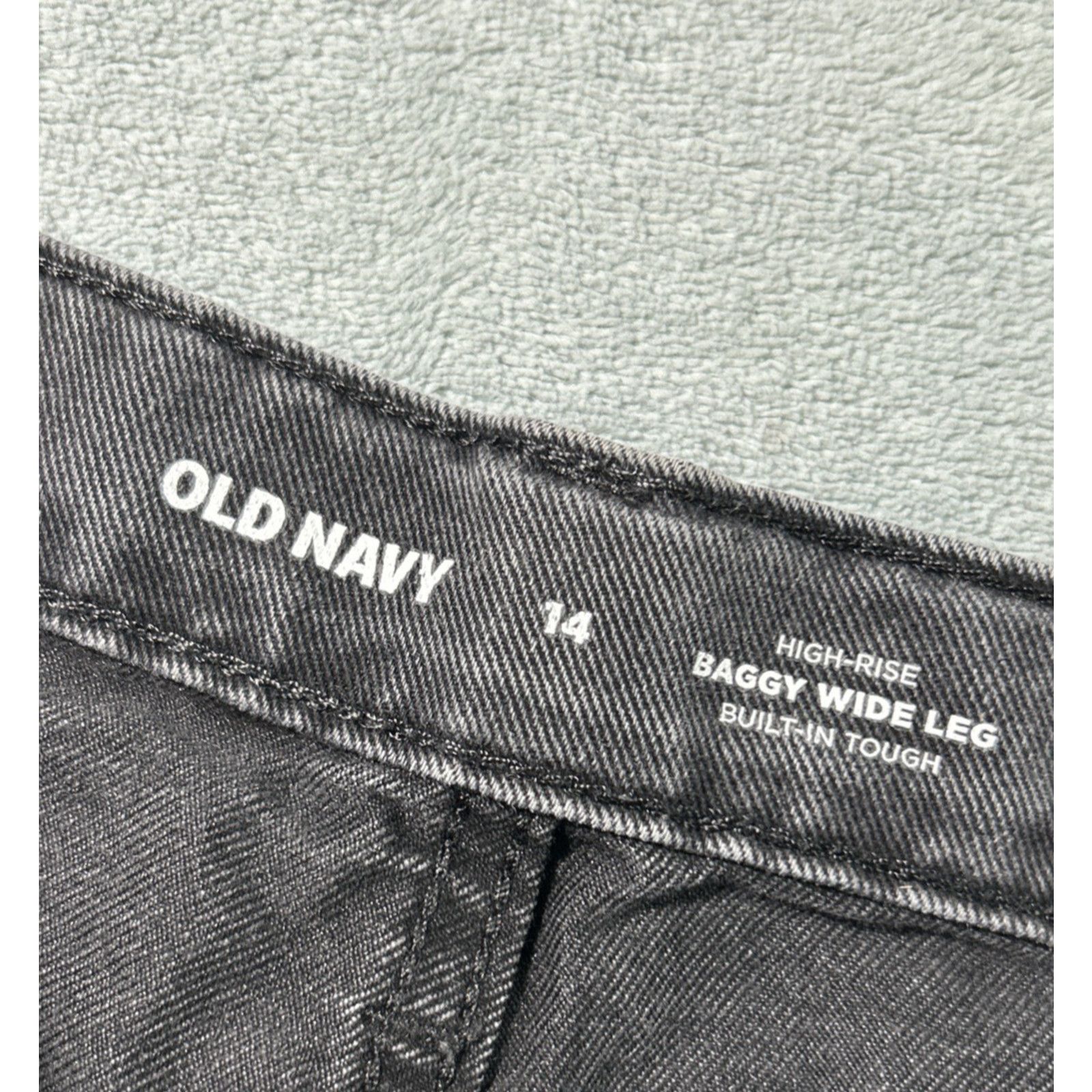 Old Navy Beyond Baggy Jeans Womens 14 28x25 Raw Hems Hamilton Wide Size 36" / US 14 / IT 50 - 4 Thumbnail