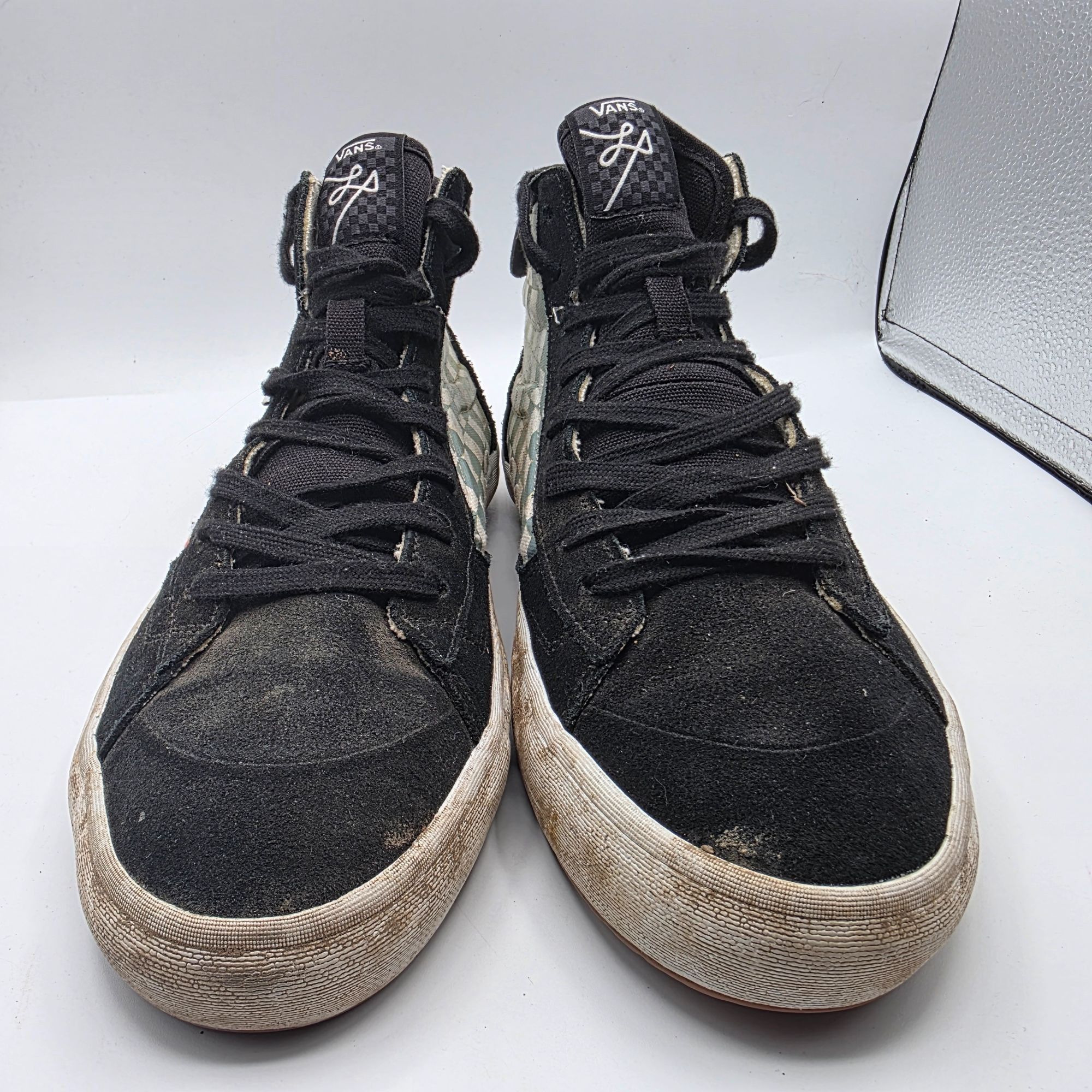 Vans Vans The Lizzie Mens Size 11 Black Athletic Shoes Skateboard Size US 11 / EU 44 - 2 Thumbnail