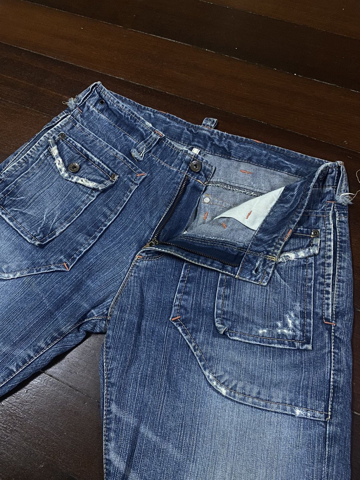 Le Grande Bleu (L.G.B.) AMAZING 🔥🔥 EDWIN MULTI POCKET BUSH CARGO BOOT CUT WIDE LEG Size US 36 / EU 52 - 17 Thumbnail