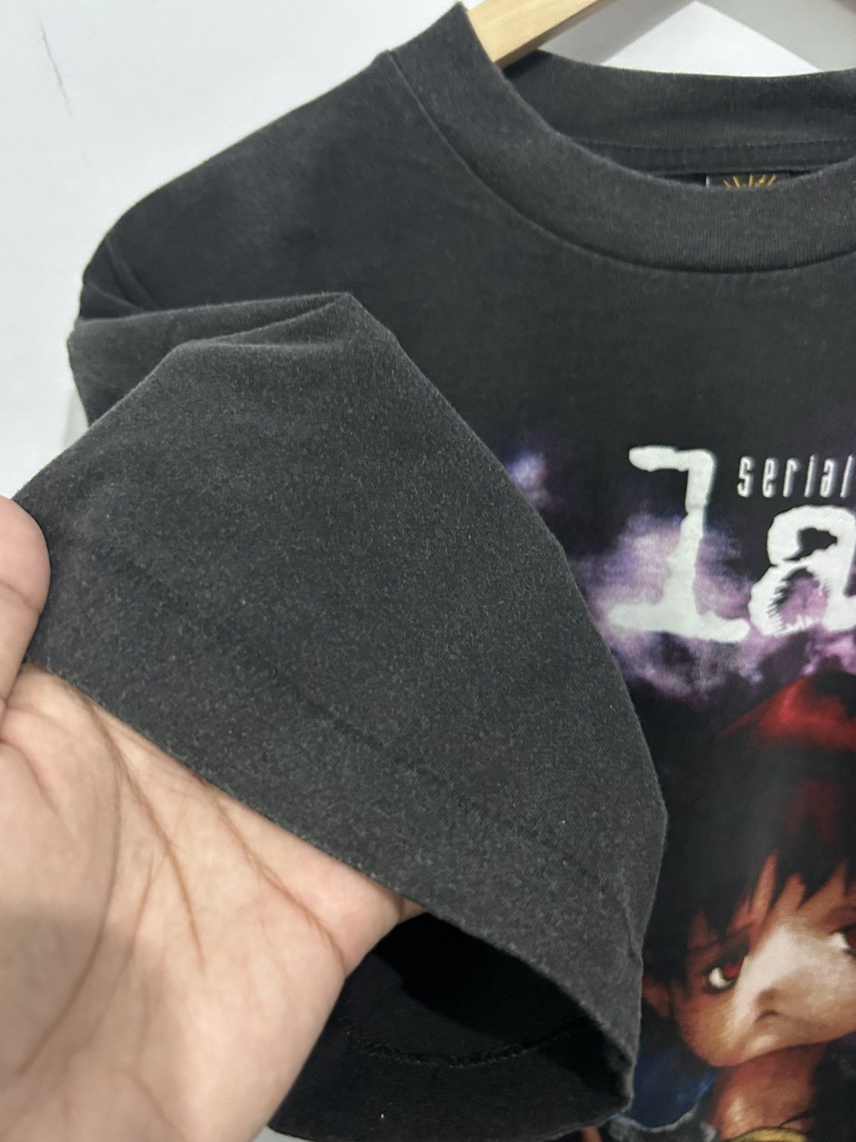 Japanese Brand Serial Experiments Lain Graphic Tee Size US XL / EU 56 / 4 - 11 Thumbnail