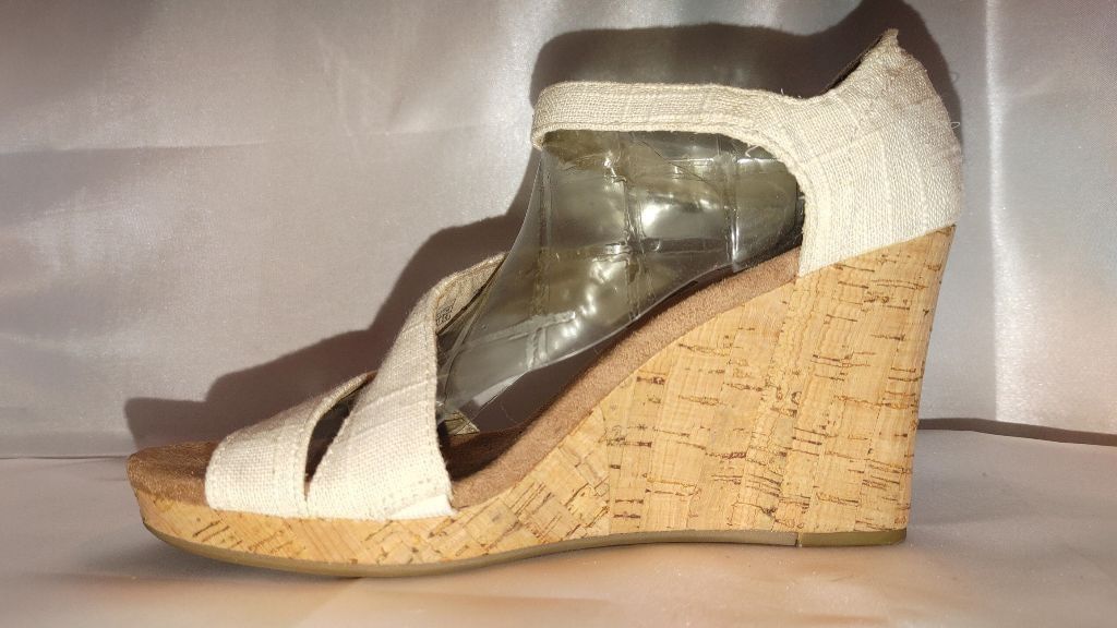 Toms Toms Clarissa Cork Wedge Sandal Size 7W Size US 7 / IT 37 - 2 Thumbnail