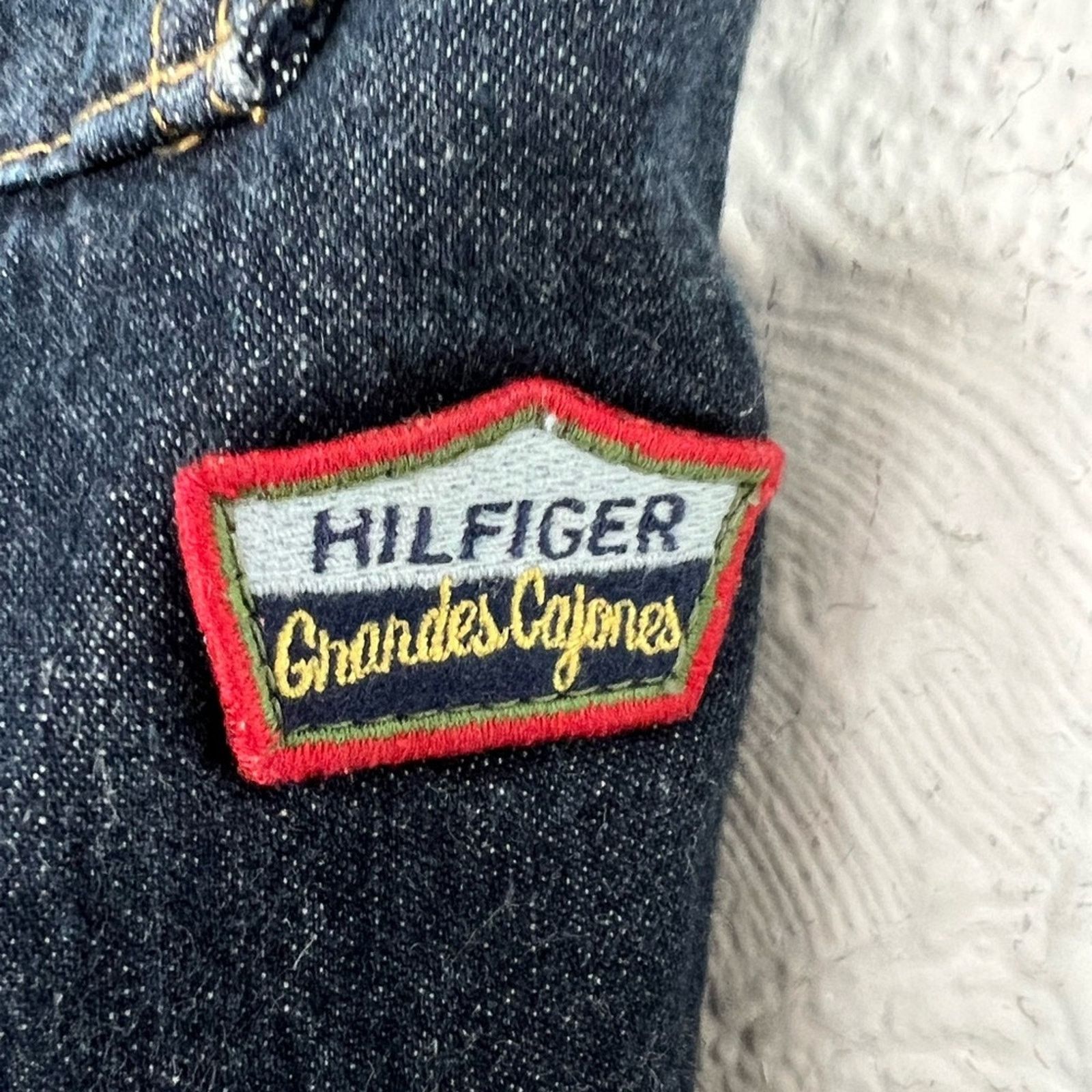 Tommy Hilfiger VTG Tommy Hilfiger "Red Label" Y2K Skater 31x32 Baggy Jeans Size US 31 - 10 Thumbnail