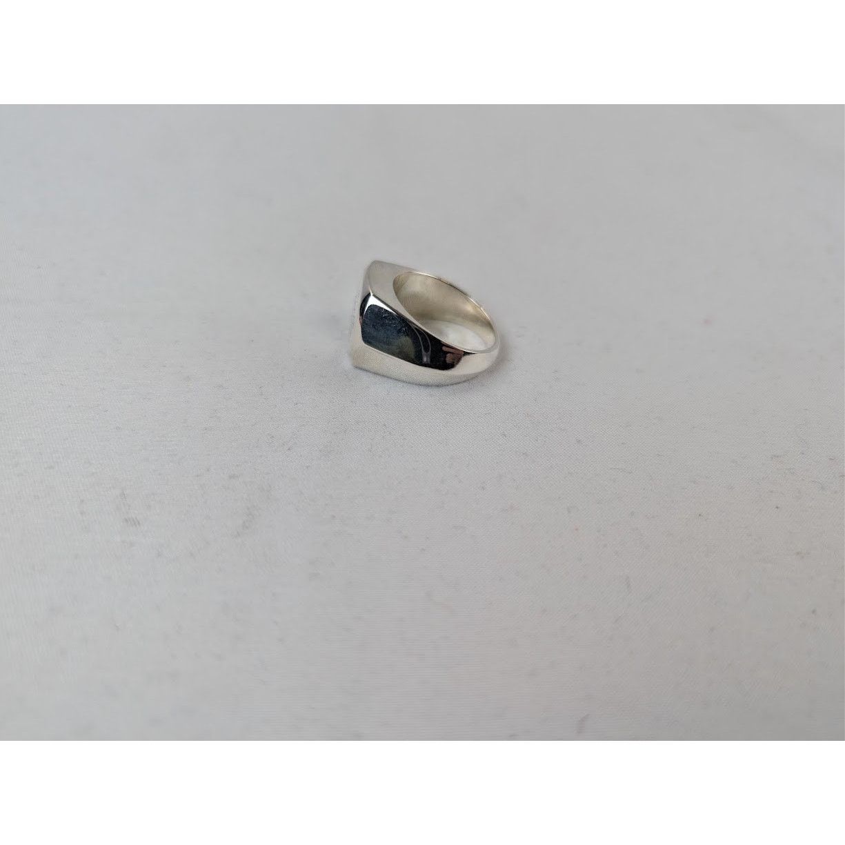 Gucci o1rshd1 Size: 21 / Trademark Ring in Silver Size ONE SIZE - 4 Thumbnail