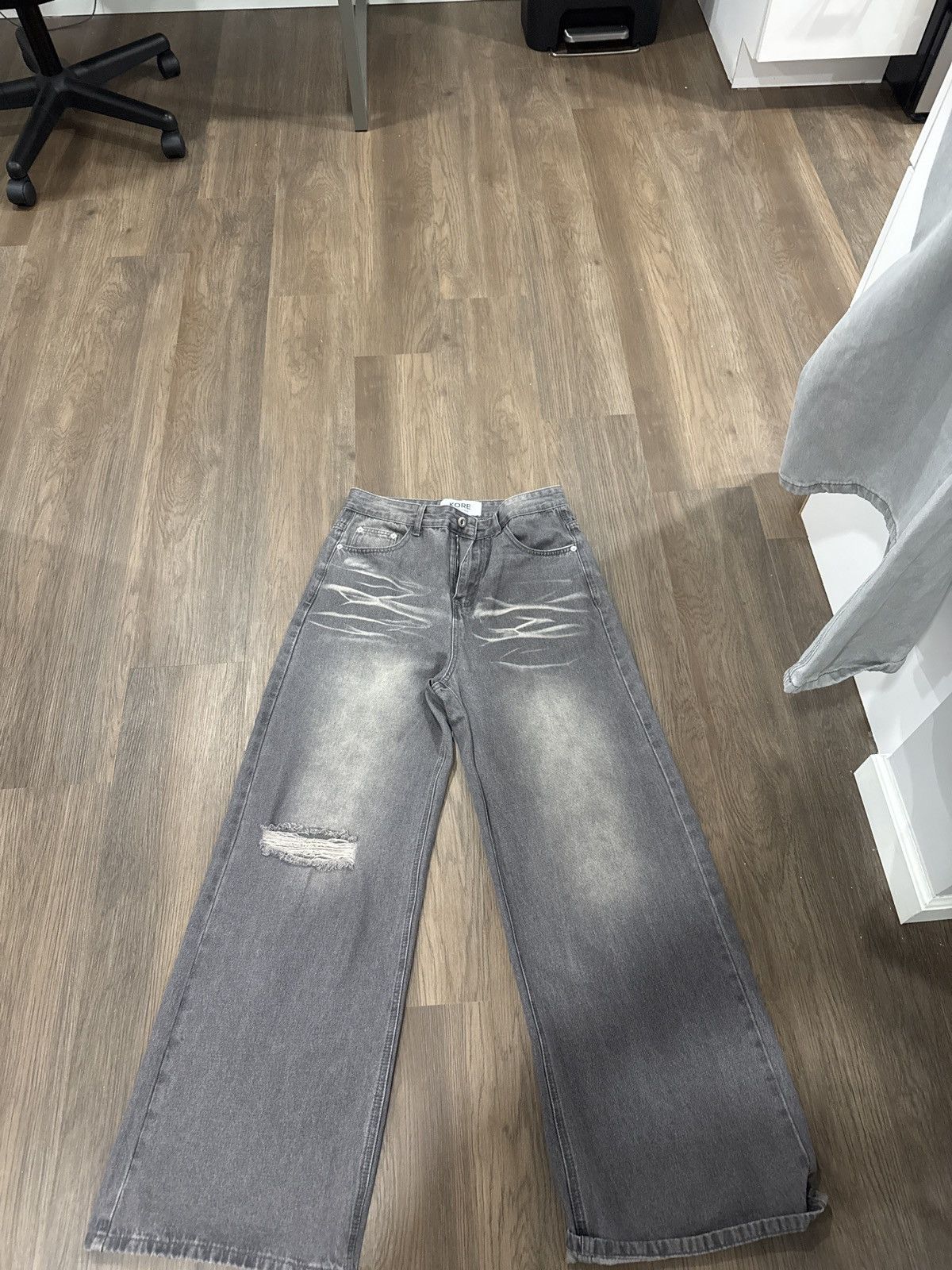 Vintage Black baggy jeans by Kore Size US 32 / EU 48 - 1 Thumbnail