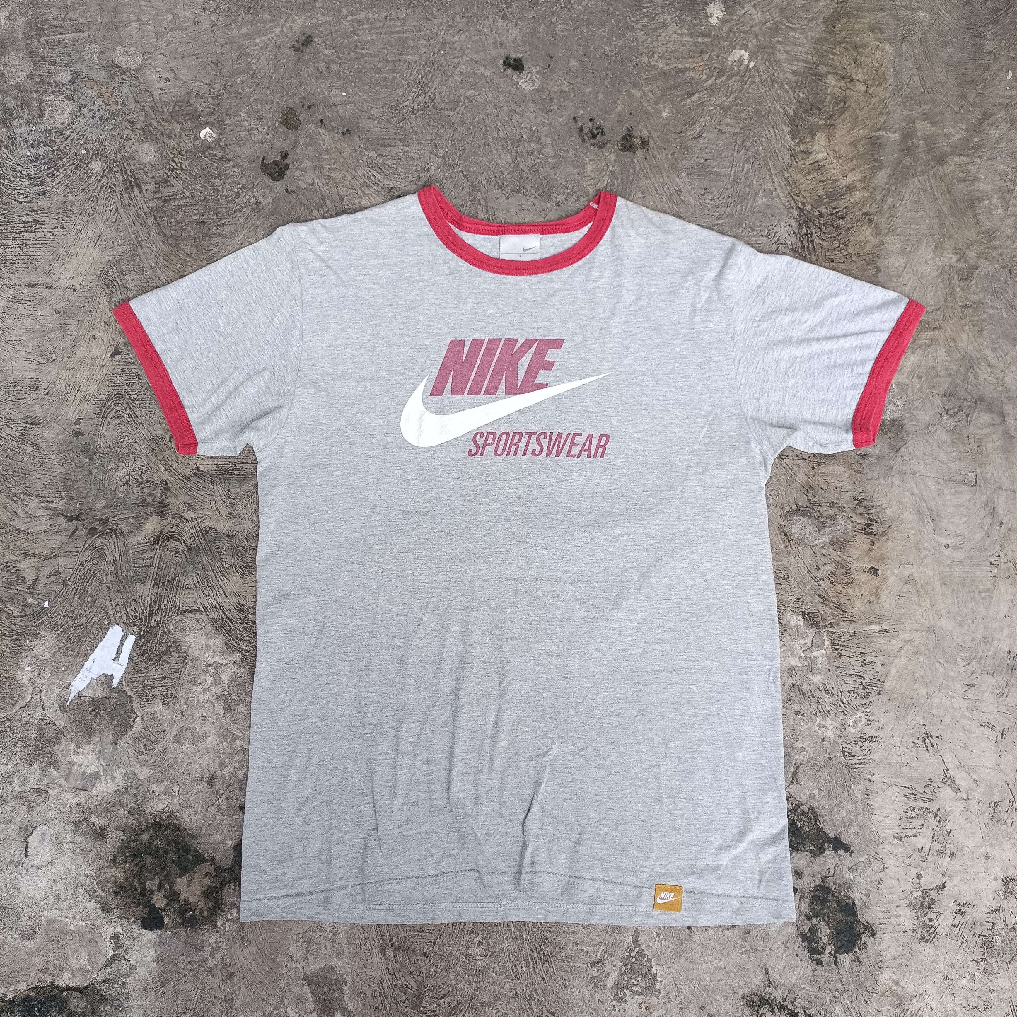 Vintage Vintage Nike Ringer Tee Y2K Size US L / EU 52-54 / 3 - 2 Thumbnail
