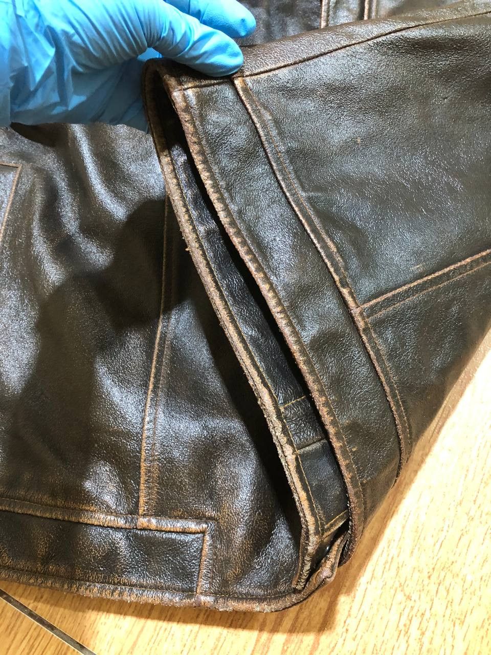 Gap Vintage Gap Classic Fit Leather Jacket Size L Size US L / EU 52-54 / 3 - 10 Thumbnail
