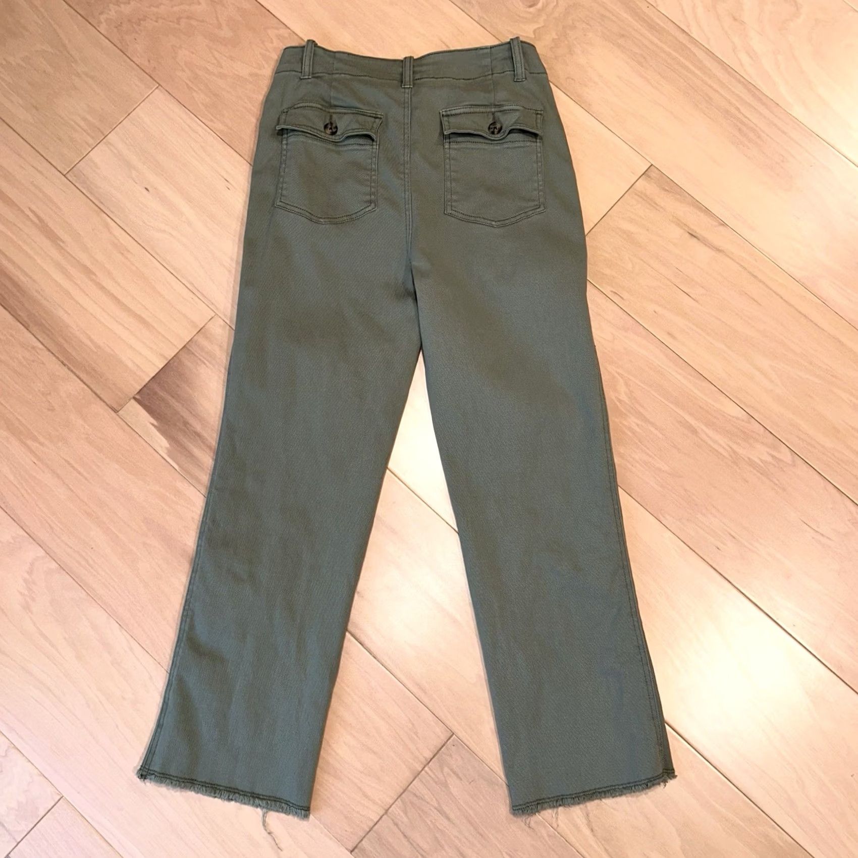 Faherty Faherty Pants Women’s 27 Utility Organic Cotton Sage Green Raw Hem Size 27" / US 4 / IT 40 - 4 Thumbnail