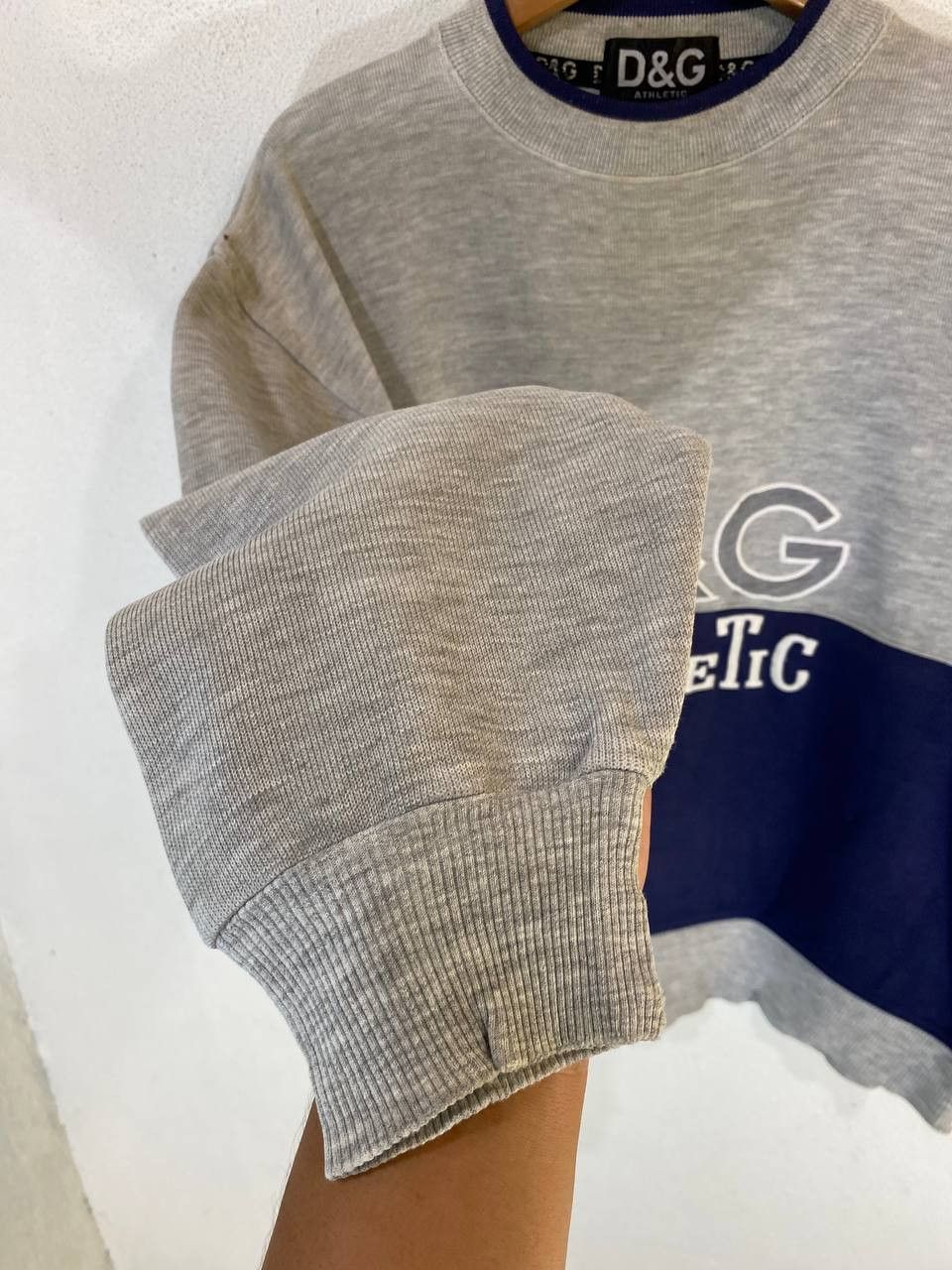 Dolce & Gabbana vintage dolce and gabbana athletic sweatshirt embroided logo Size US XL / EU 56 / 4 - 4 Thumbnail