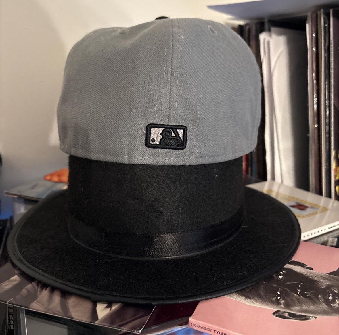 Other Grey and black Detroit Tigers fitted hat 7.5 Size ONE SIZE - 3 Thumbnail