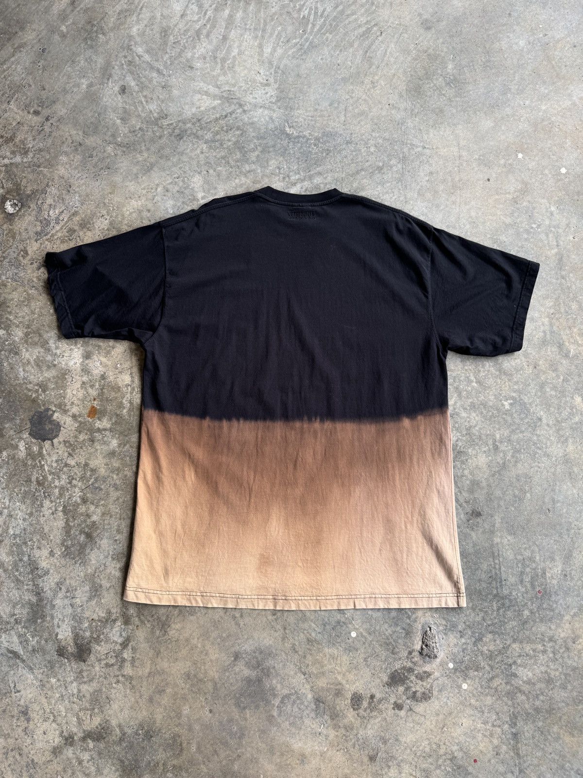 Vetements *RARE* VETEMENTS GVASALIA TIE DYE BLEACHED OVERSIZED TEE Size US S / EU 44-46 / 1 - 13 Thumbnail