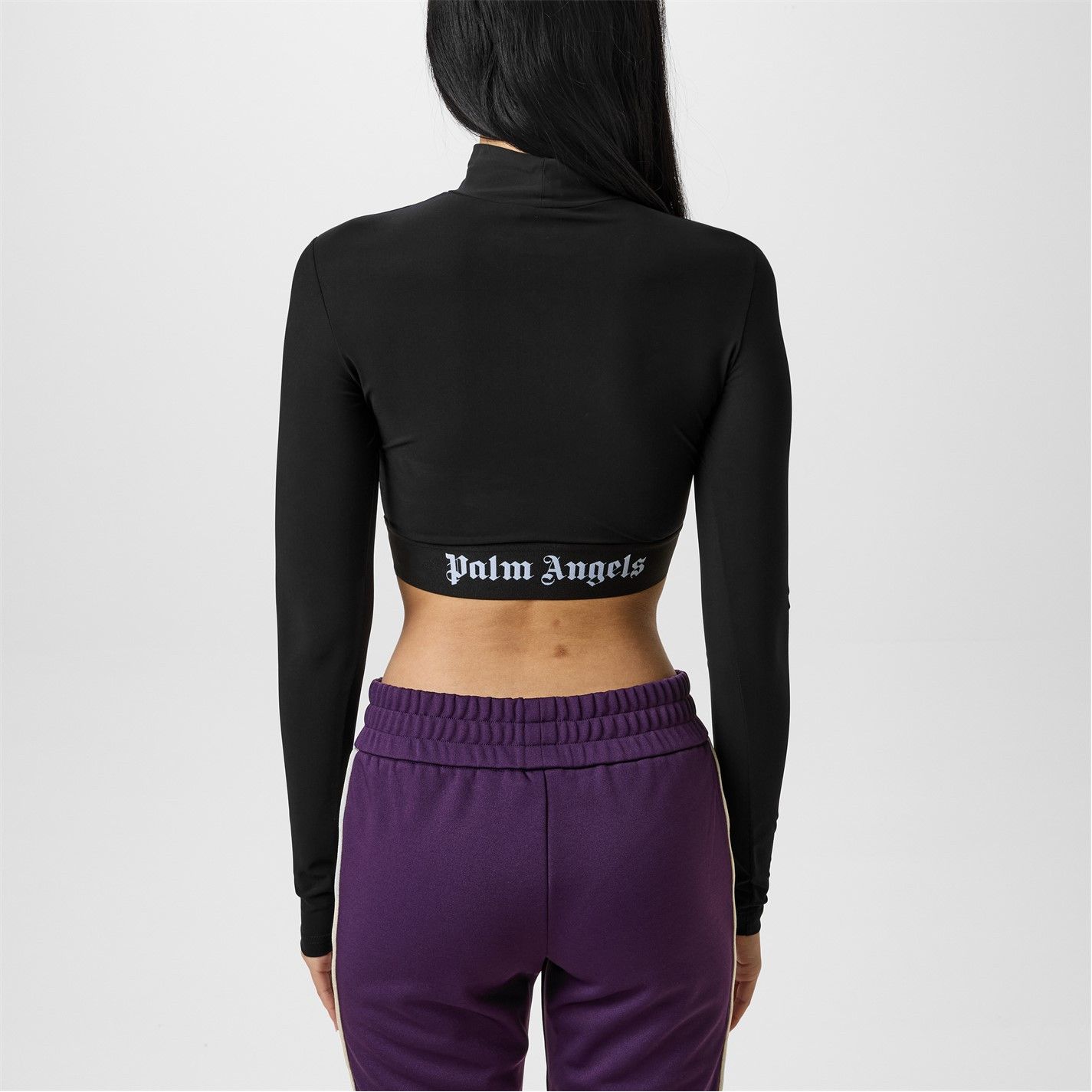 o1g2r1mq0325 Crop Top in Black