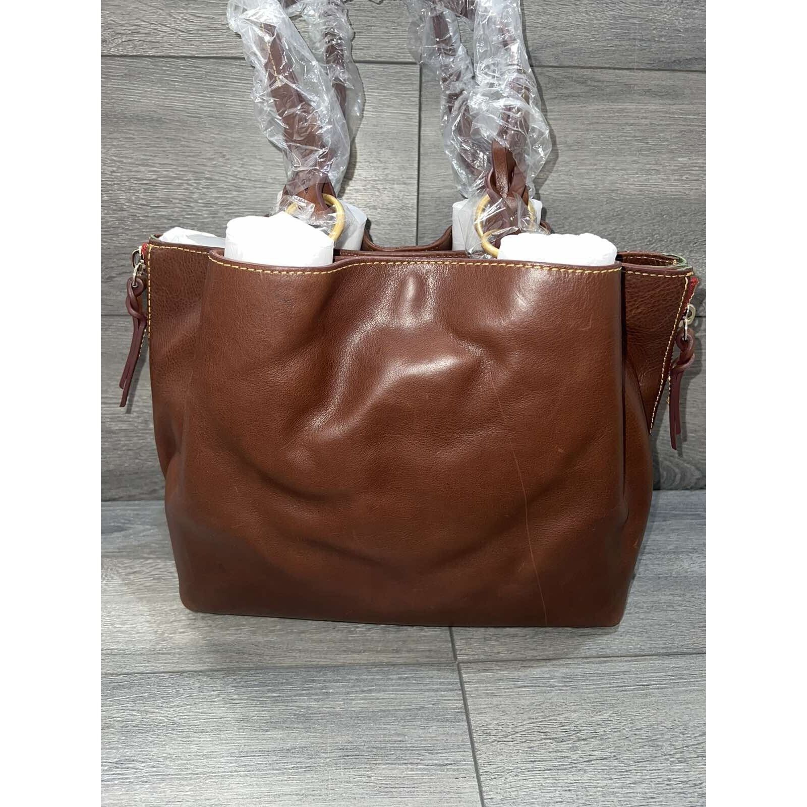 Dooney & Bourke Dooney & Bourke Florentine Leather Large Zip Barlow A386438 Size ONE SIZE - 7 Thumbnail