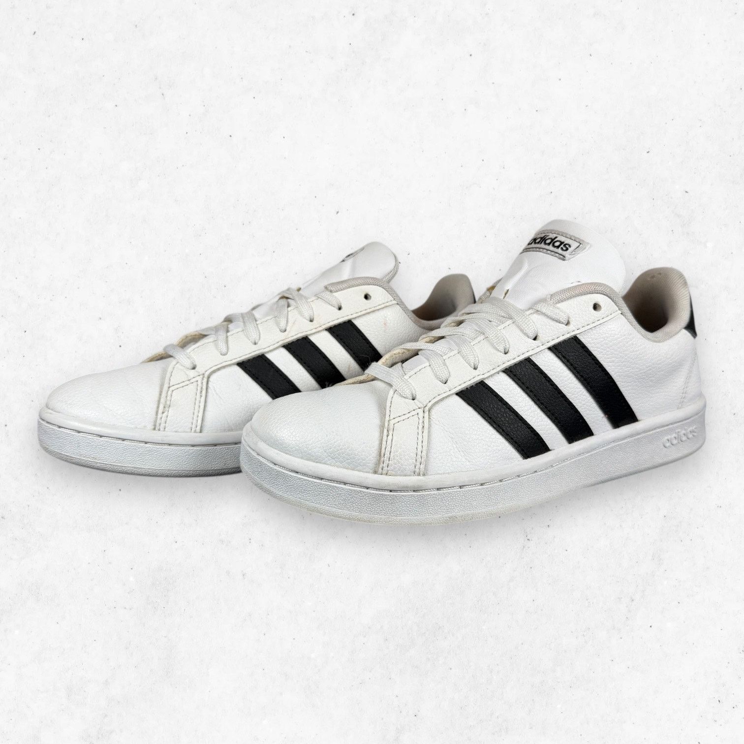 Adidas Adidas Grand Court Women's 9 Sneaker White Black F36483 Size US 9 / IT 39 - 3 Thumbnail