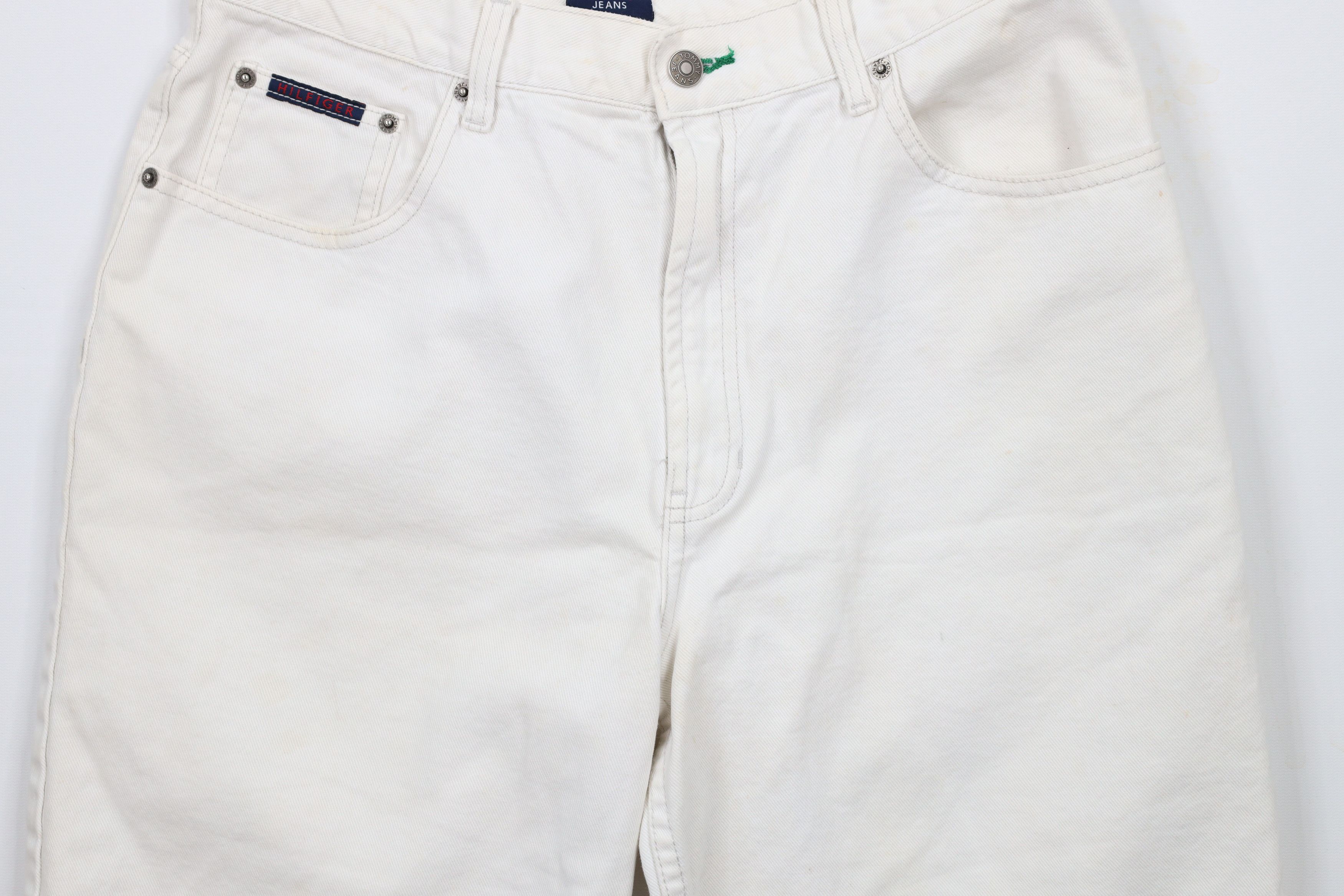 Tommy Hilfiger × Vintage Vintage 90s Tommy Hilfiger Denim Jean Shorts Jorts White Size US 30 / EU 46 - 3 Thumbnail