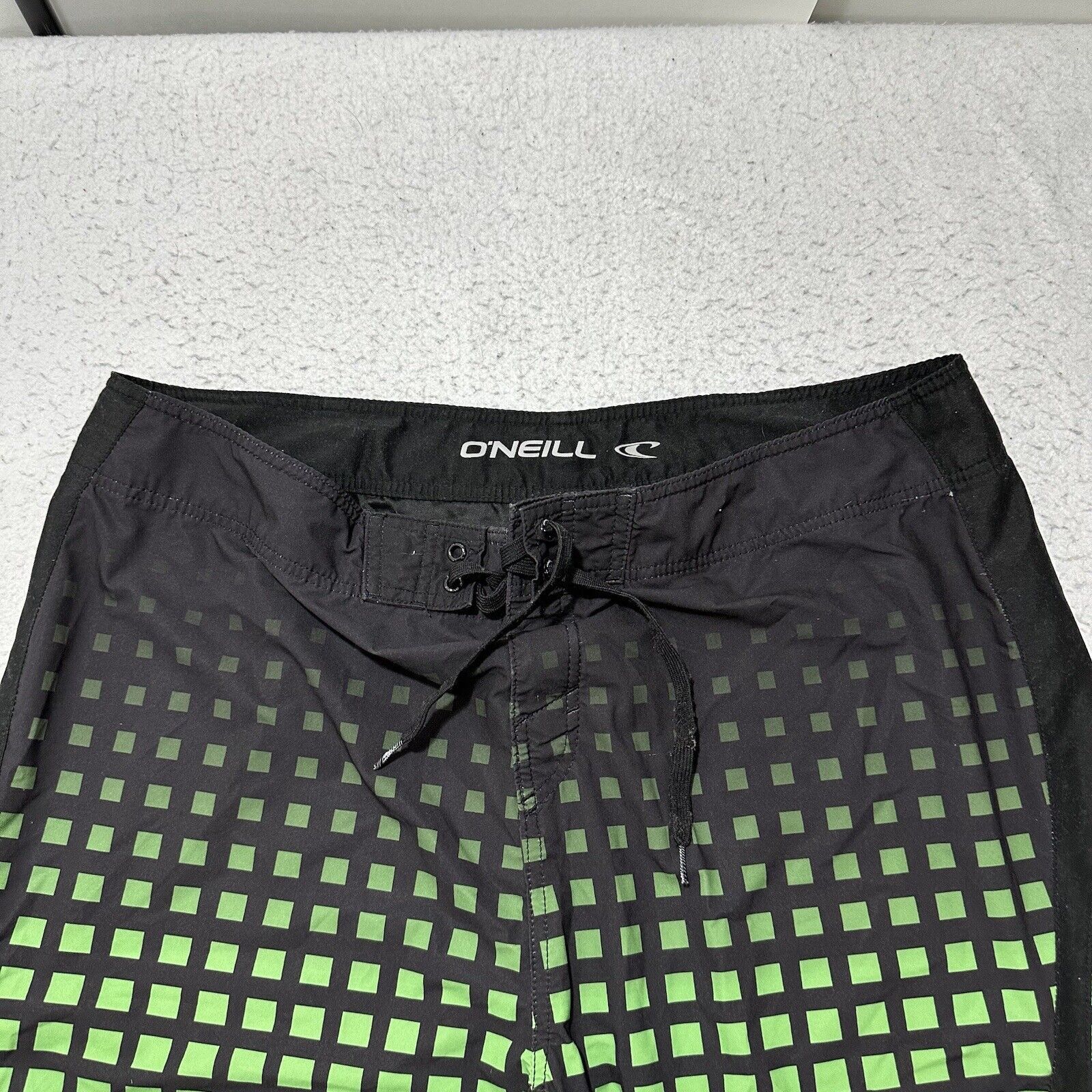 O'Neill O'Neill Men's 40 Swim Trunks Green Grid Striped Shorts Size US 40 / EU 56 - 2 Thumbnail
