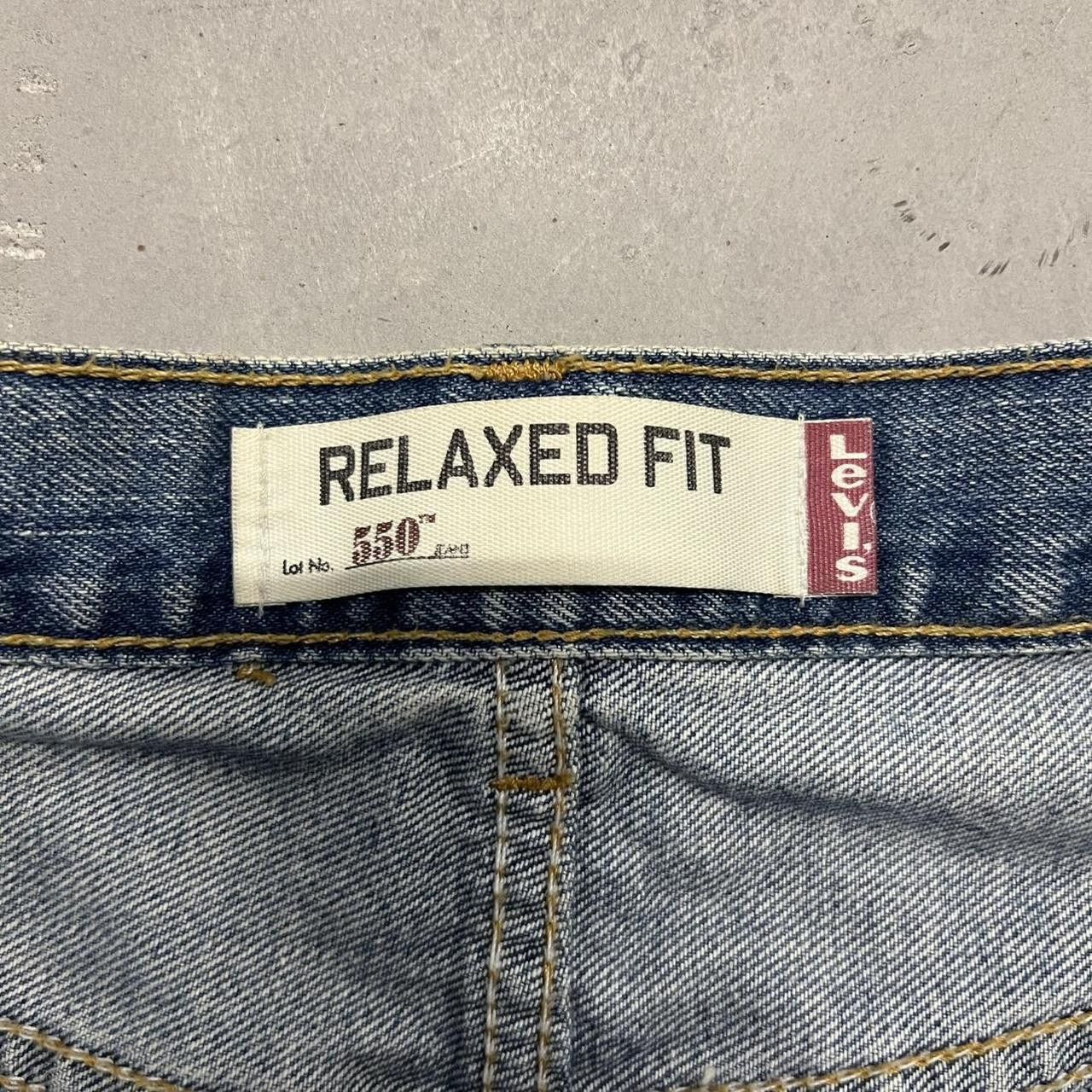 Levi's Vintage Y2K/2000s Levis 550 Medium wash Essential Denim Jeans! Size US 36 / EU 52 - 8 Thumbnail