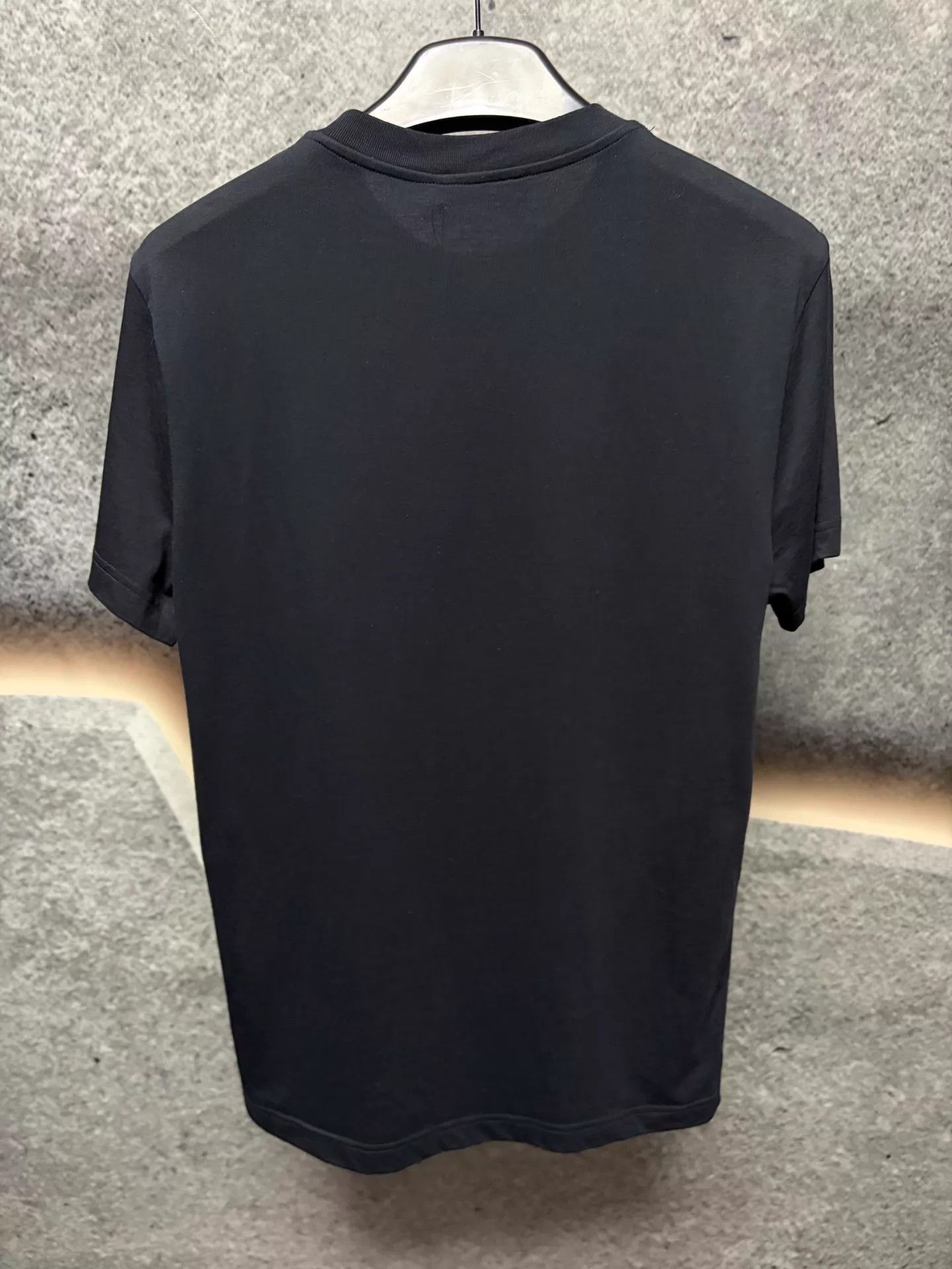 Prada Prada Men's Black Crew Neck Embroidered Logo SS Tee M Size US M / EU 48-50 / 2 - 2 Thumbnail