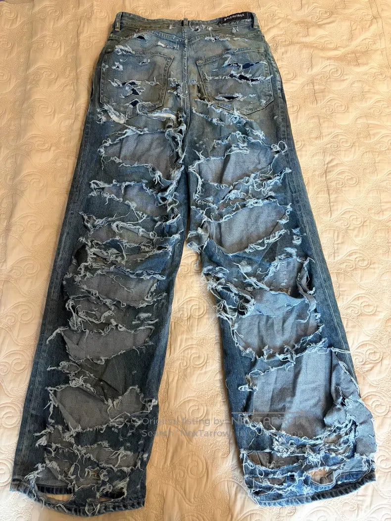 Balenciaga Balenciaga size S Distressed Bleach Washed Denim Jeans Size US 27 - 1 Thumbnail