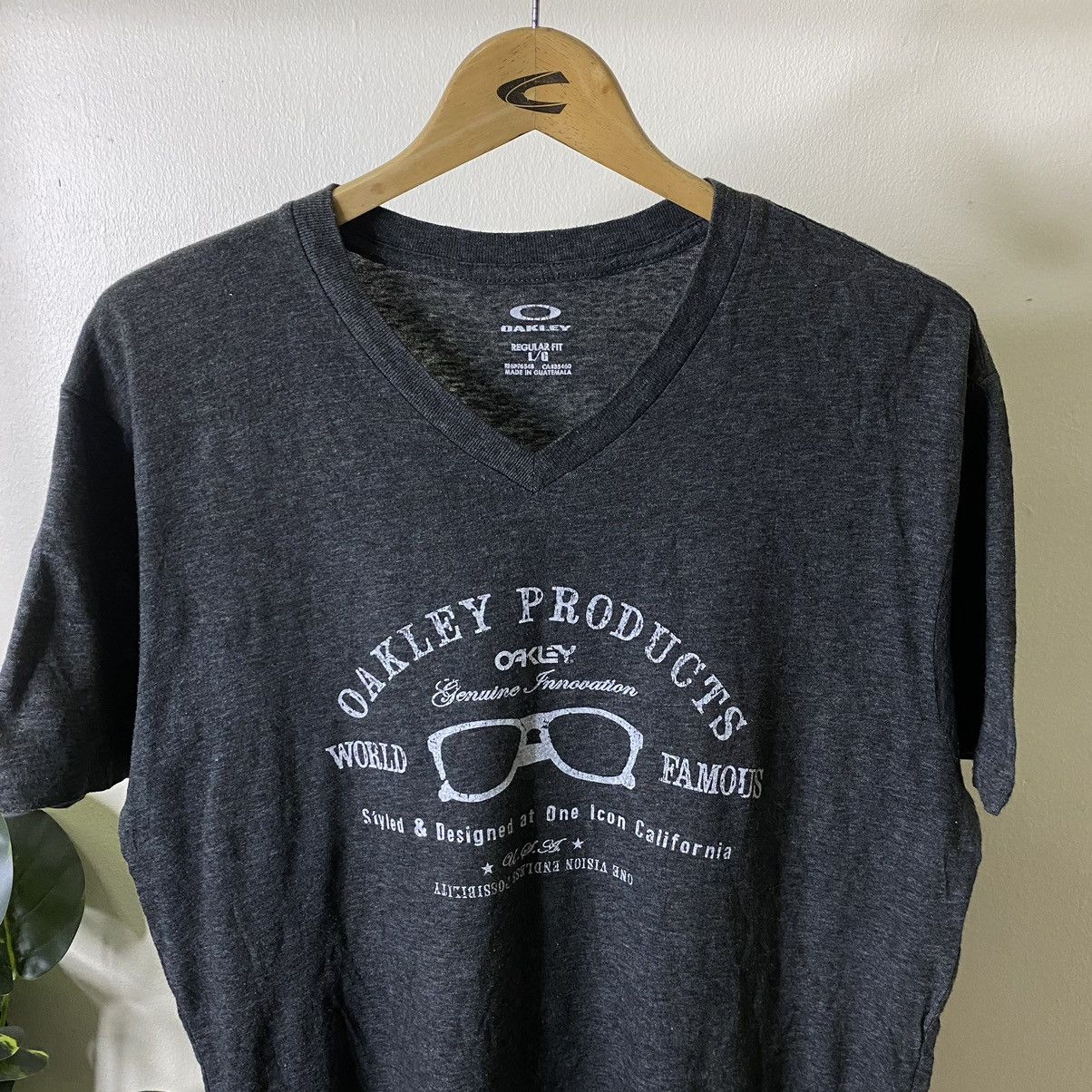 Oakley Y2K Oakley Products T Shirt Size US L / EU 52-54 / 3 - 2 Thumbnail