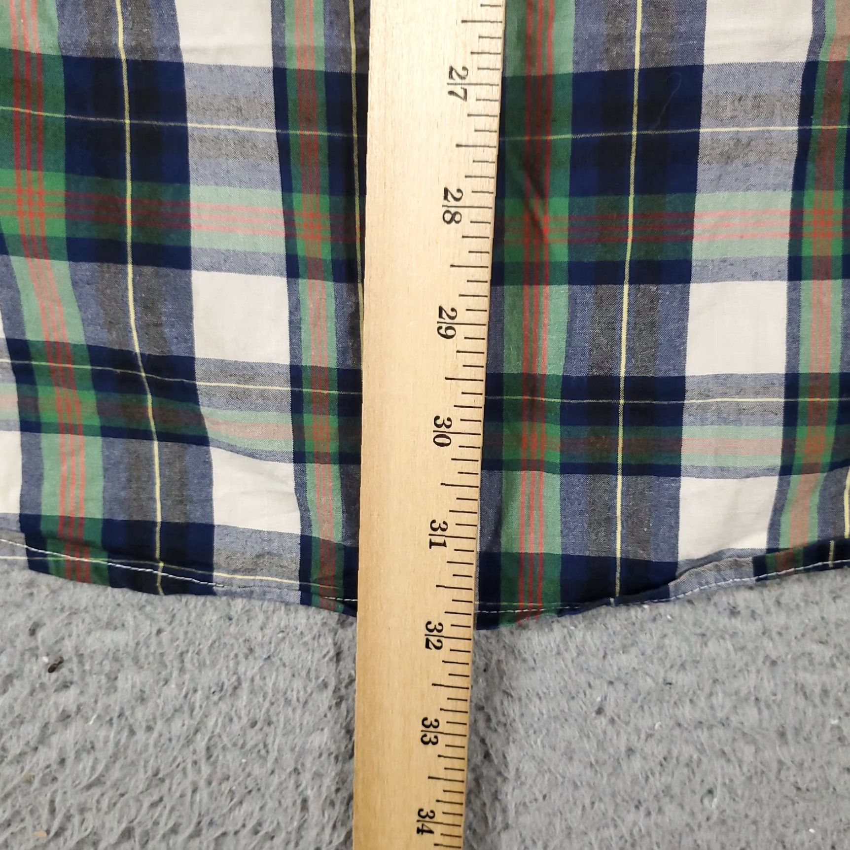 Tommy Hilfiger Tommy Hilfiger Shirt Mens Medium Gray Blue Plaid Button-Up Long Sleeve Casual Classic Preppy - Adult M Blue Mens Button-Down Size US M / EU 48-50 / 2 - 6 Thumbnail