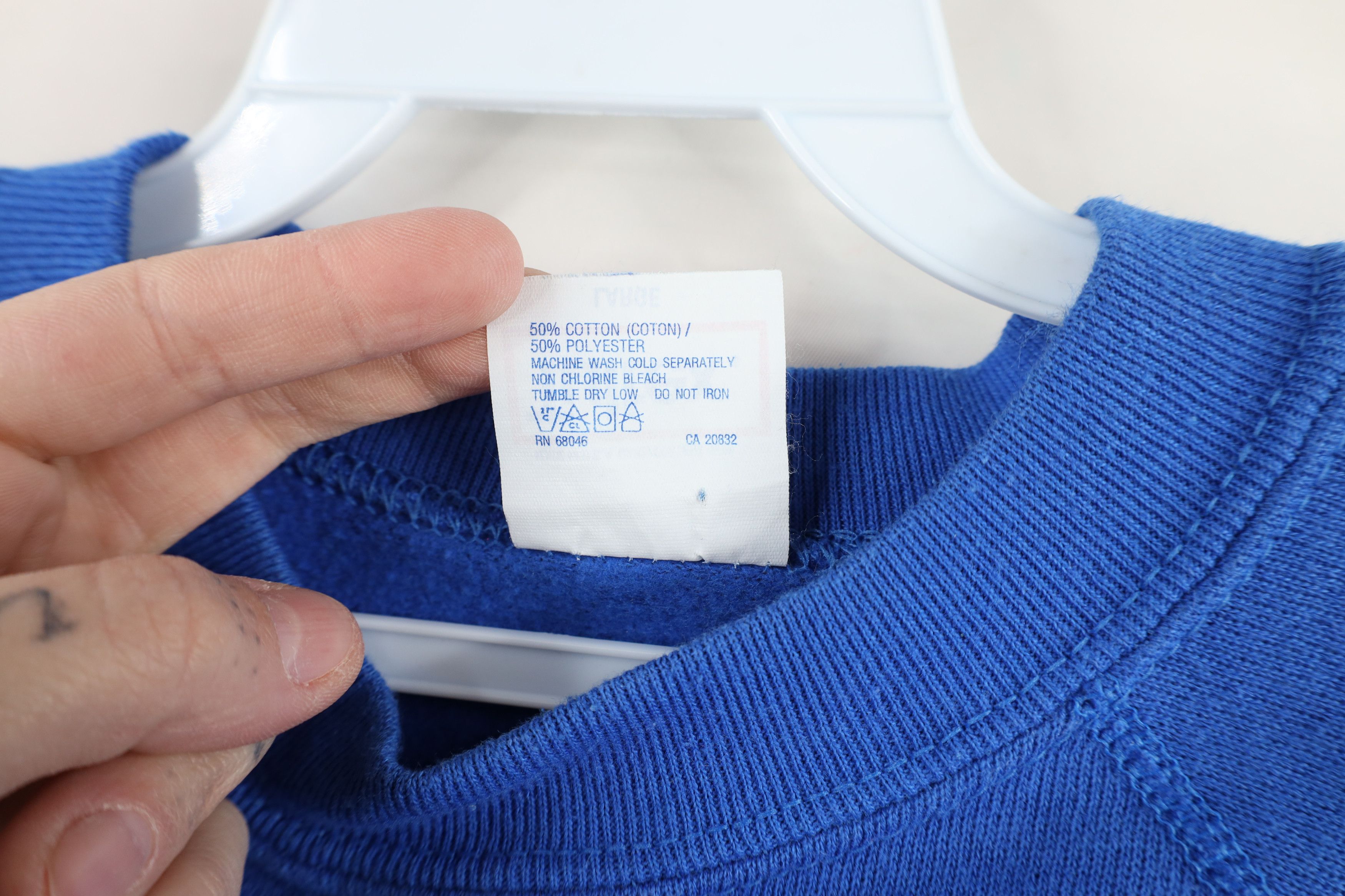 Vintage Vintage 90s Streetwear Crewneck Sweatshirt Royal Blue USA Size US L / EU 52-54 / 3 - 7 Thumbnail