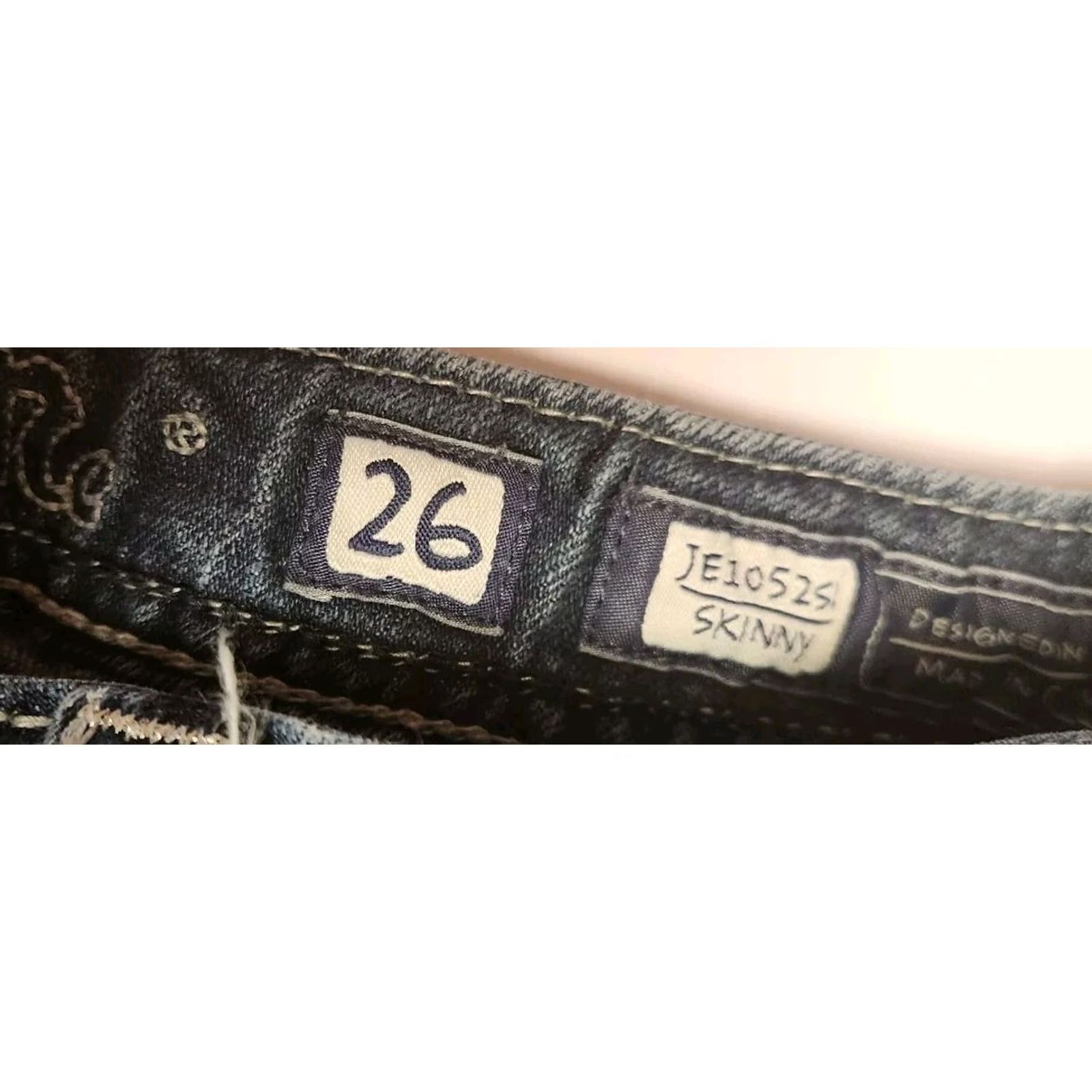 Miss Me MISS ME Jeans Skinny Womens 26x32 Bejeweled Stretch Denim Blue JE1052SL Fashion Designer Size 26" / US 2 / IT 38 - 6 Thumbnail