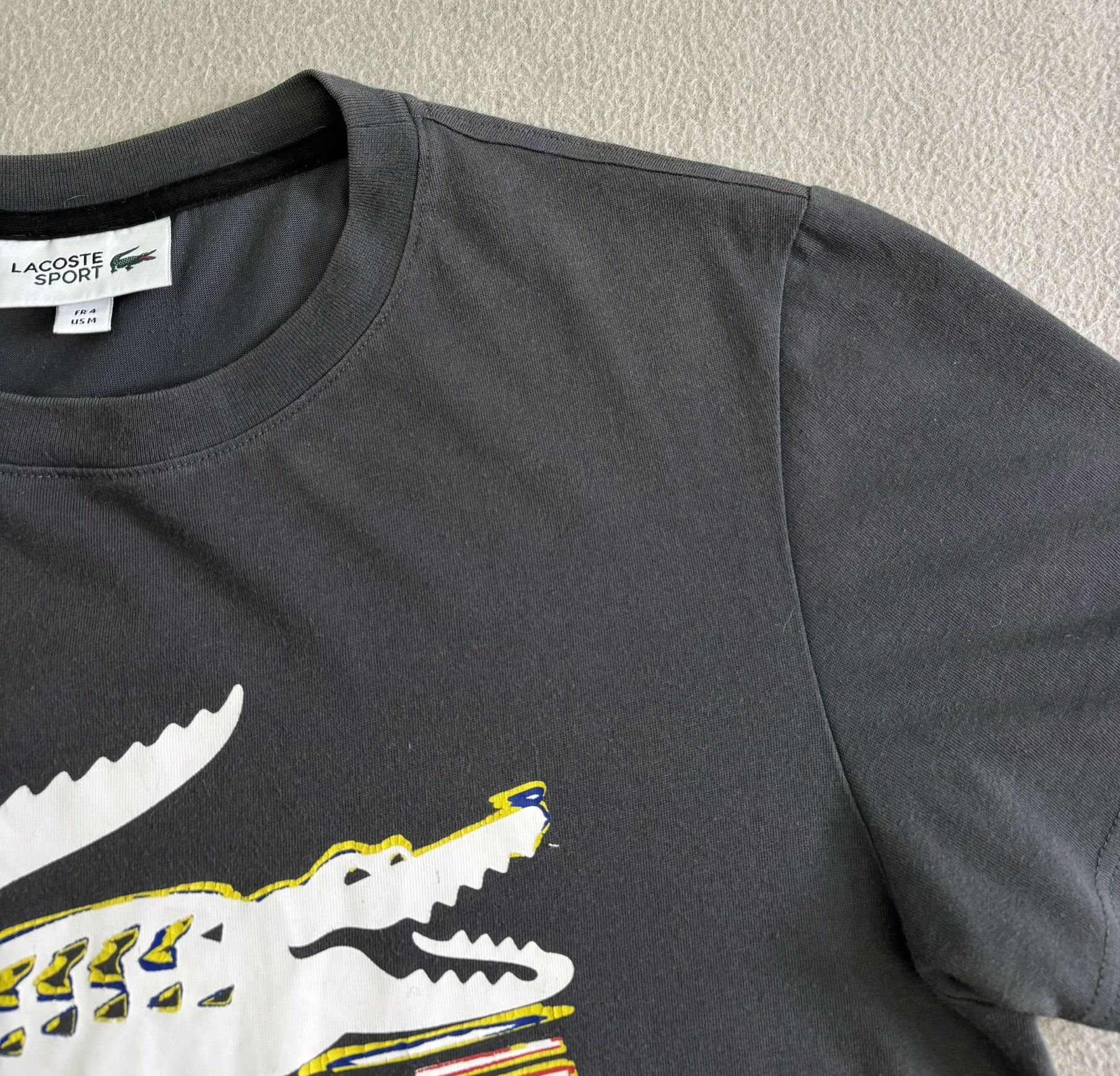 Lacoste Lacoste Sport T-Shirt Big Central Logo Medium Size US M / EU 48-50 / 2 - 9 Thumbnail