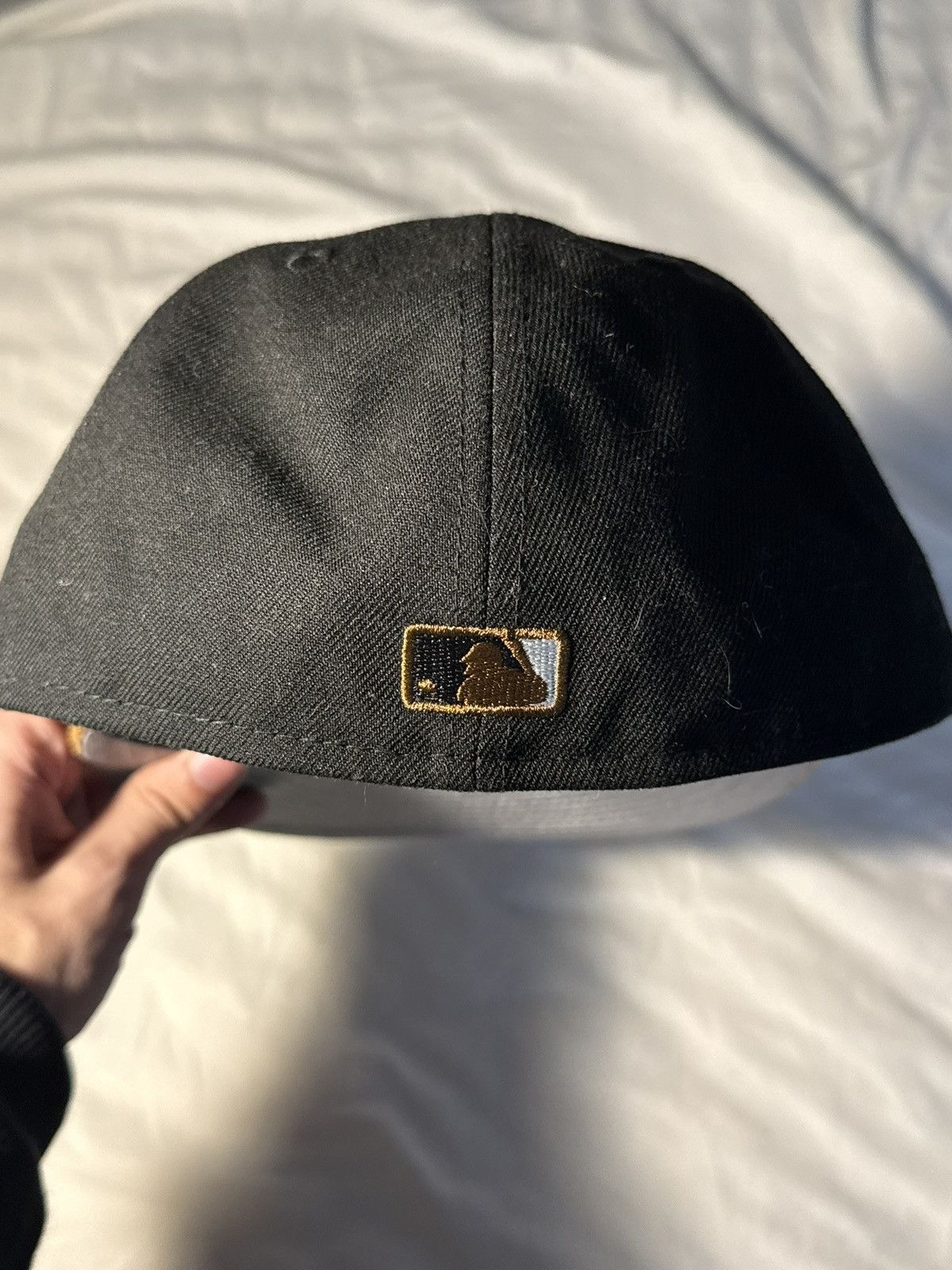 New Era New Era Suede Chicago White Sox 2025 Size 7 1/8 Black Brown Size ONE SIZE - 6 Thumbnail