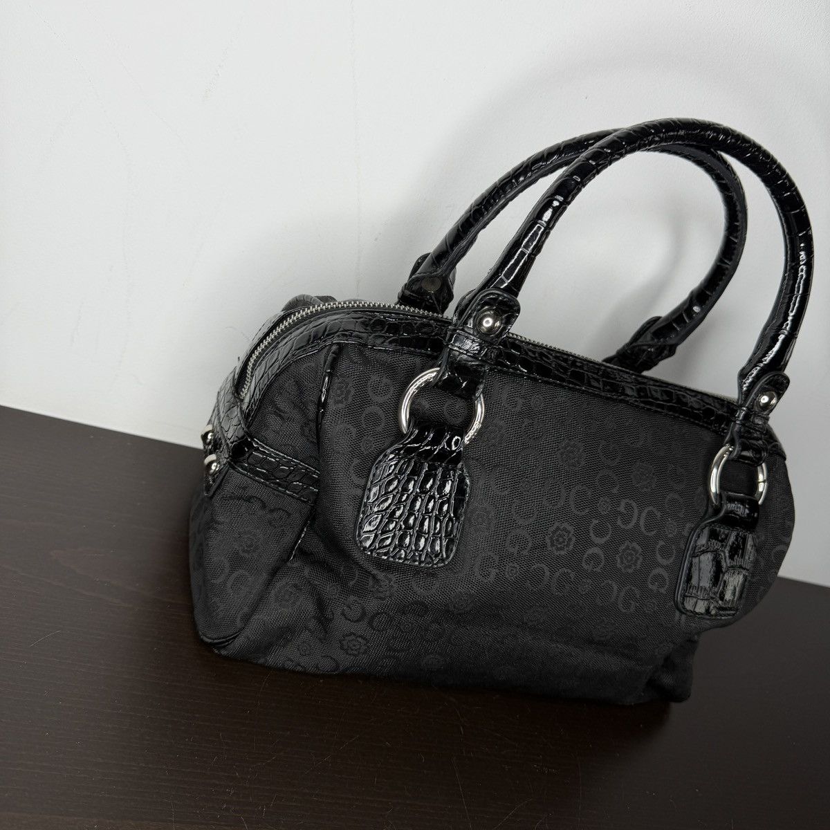 Guess Guees Style Shoulder Mini Bag Baguette Y2K Avant-garde 00’s Size ONE SIZE - 5 Thumbnail