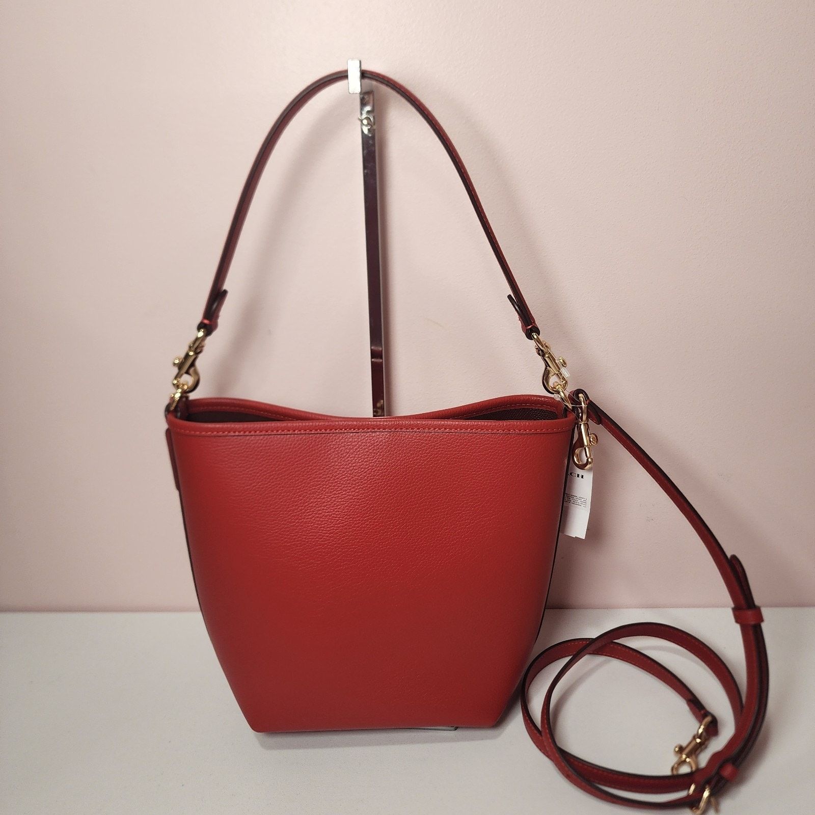 Coach NWT COACH CT801 City Bucket Leather Bag Purse Bold Red/ Gold Size ONE SIZE - 4 Thumbnail
