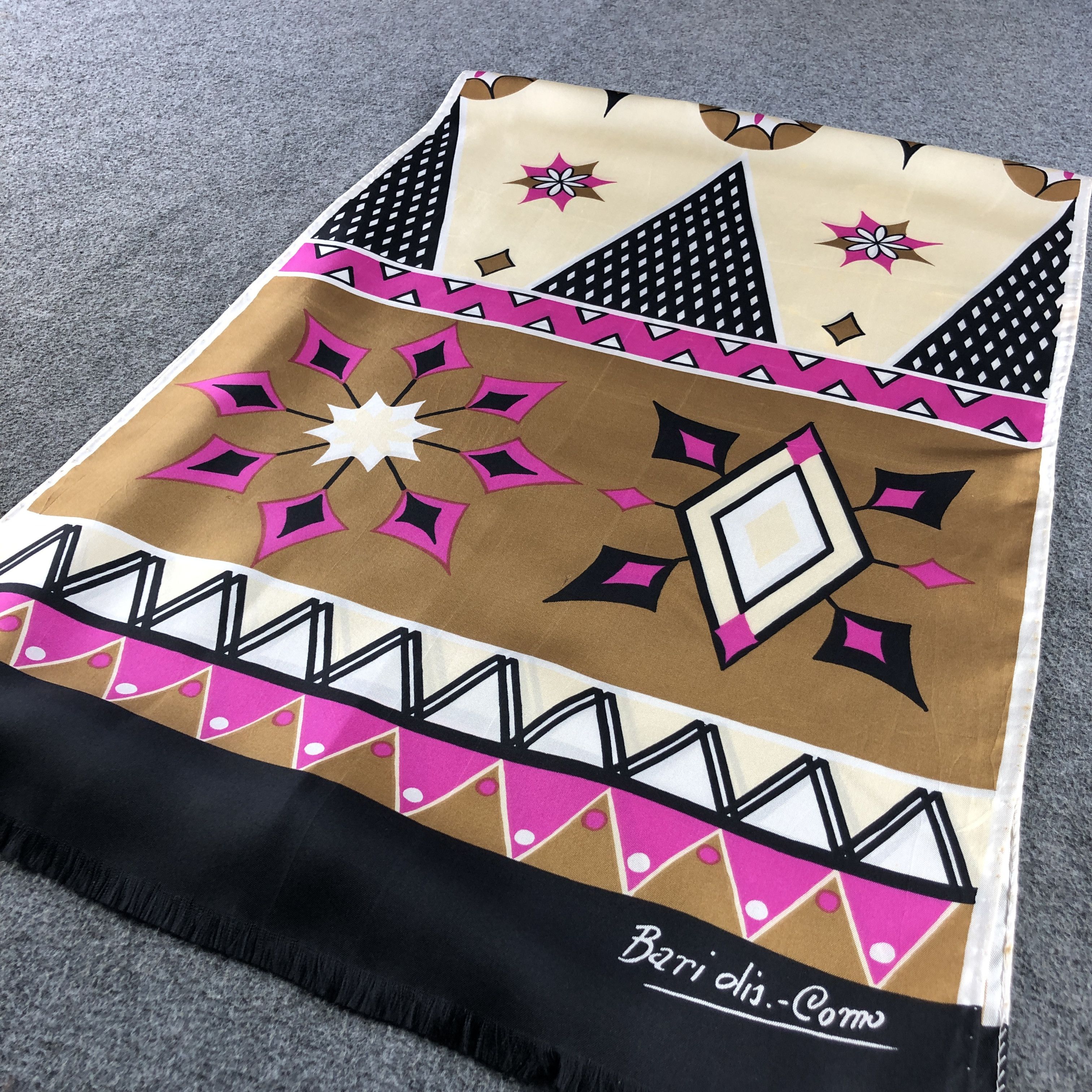 Vintage Bari Dis Como Luxury Silk Stole Silk Scarf M1129 Size ONE SIZE - 3 Thumbnail