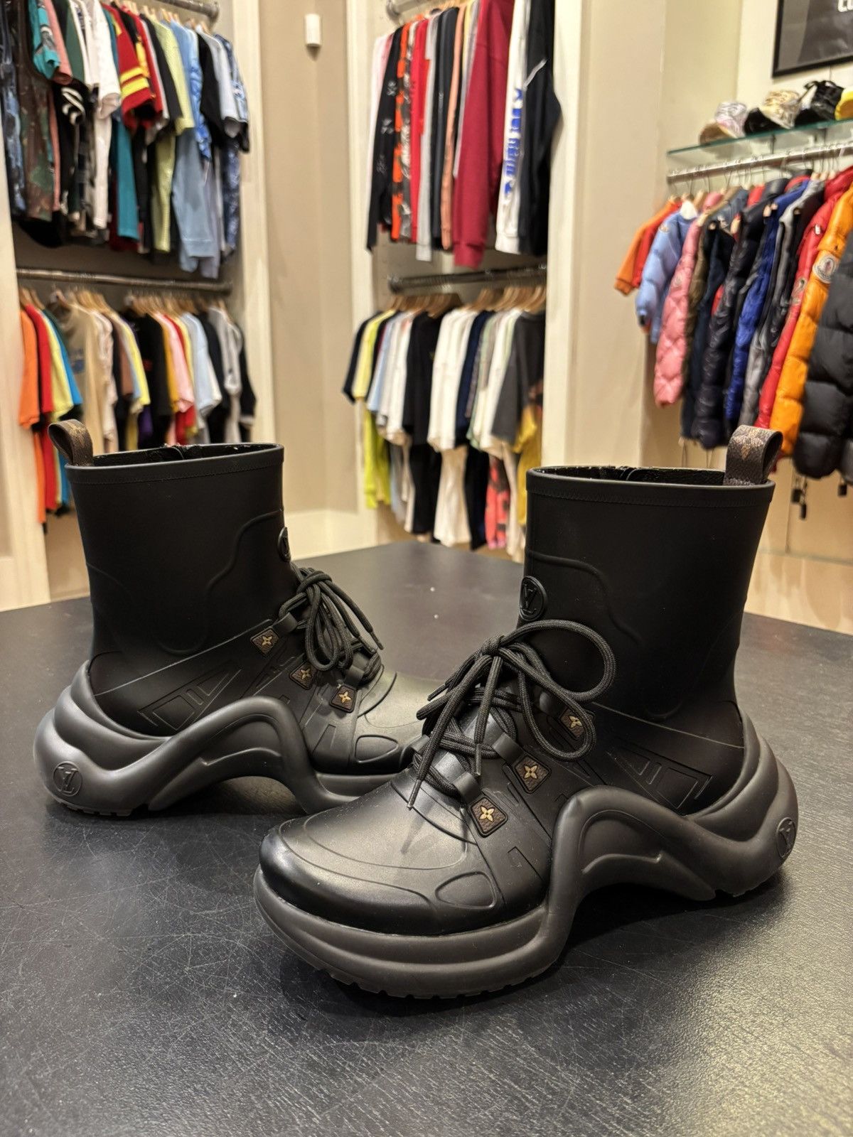 Louis Vuitton Louis Vuitton Archlight Rainboot Size US 8 / EU 41 - 1 Thumbnail