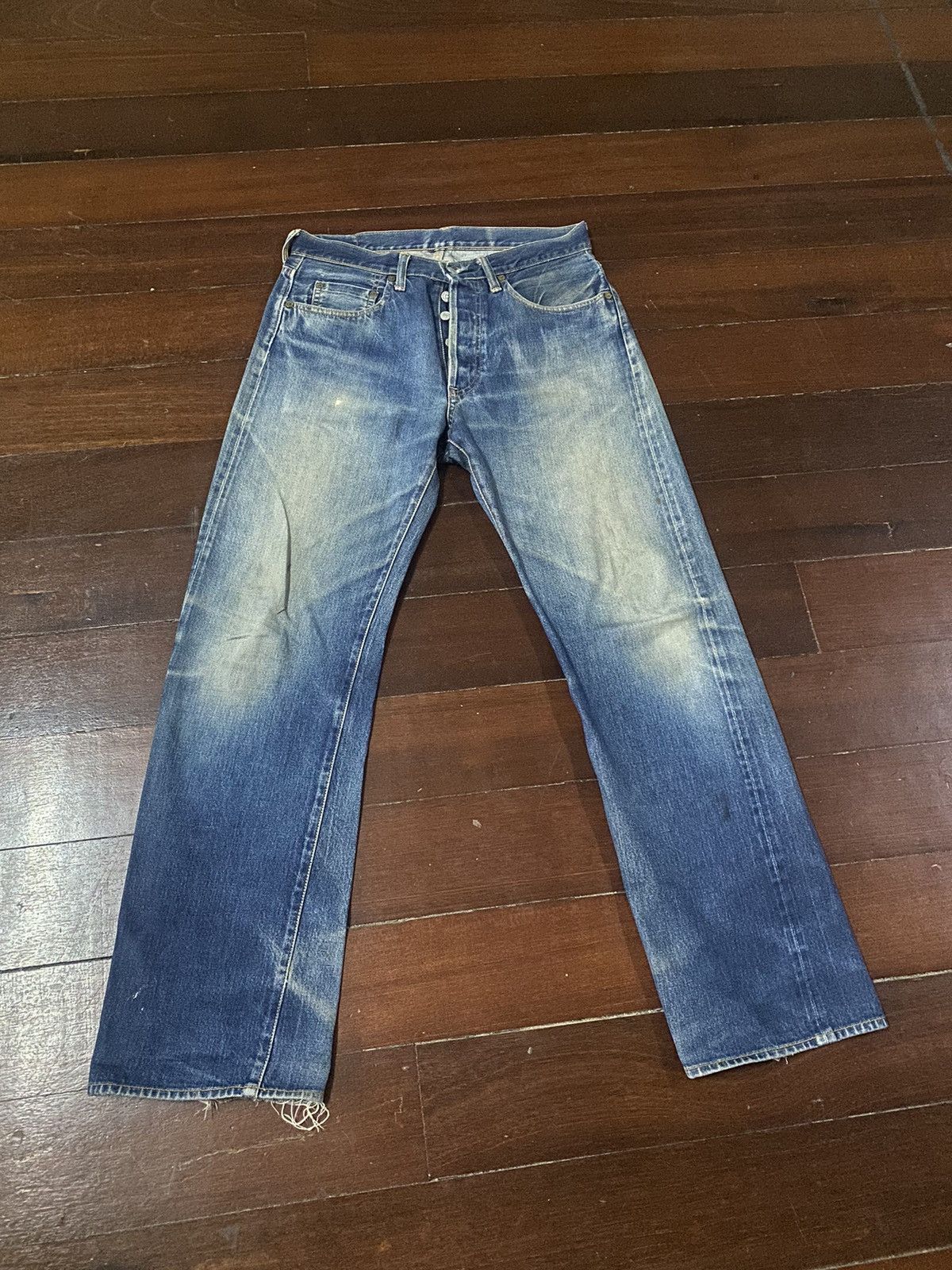Vintage SICK 👊🏻🔥🔥 SEWING CHOP JAPANES BRAND JEANS SELVEDGE DISTRESSED Size US 32 / EU 48 - 1 Thumbnail