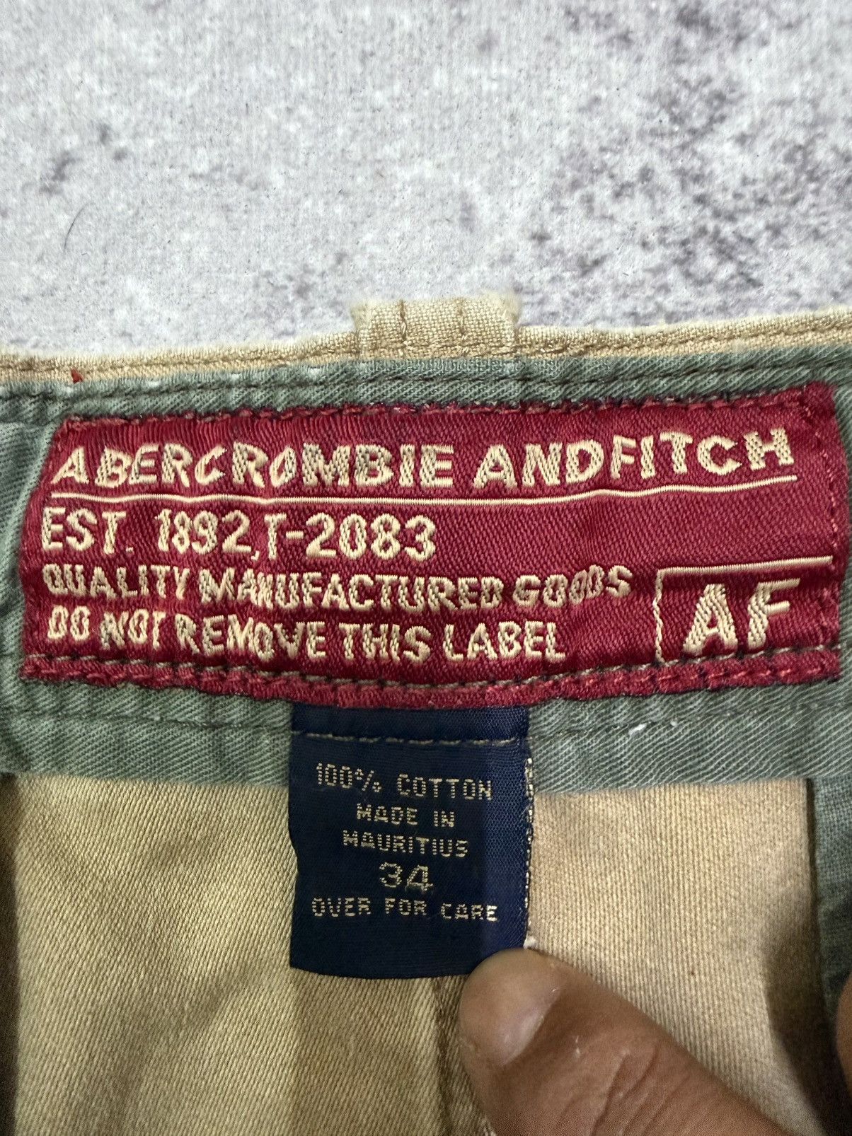 Abercrombie & Fitch Abercrombie and fitch khakis cargo short pants Size US 34 / EU 50 - 6 Thumbnail