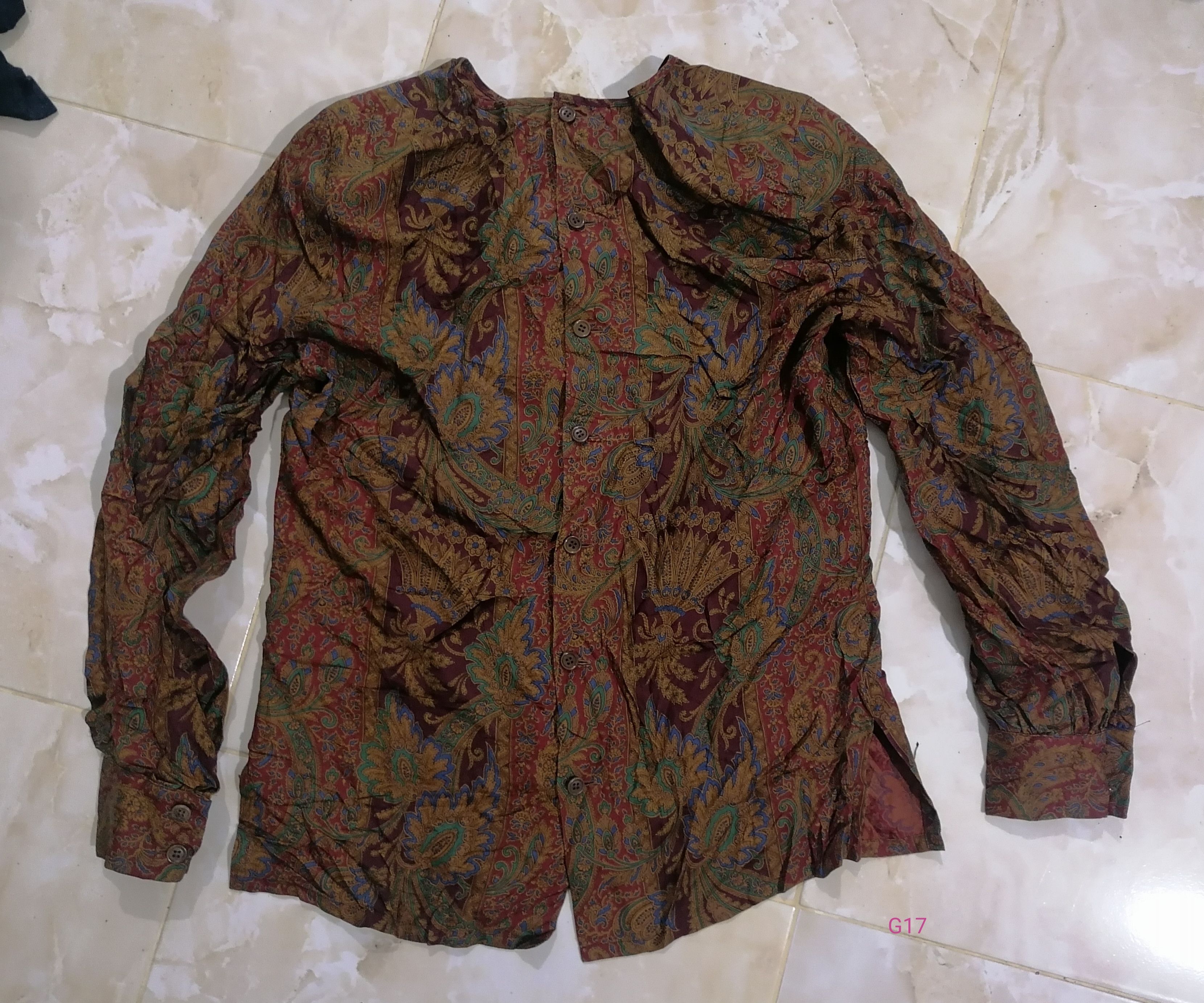 Burberry × Vintage Burberrys Floral Pattern Silk Button Up Shirt Size S / US 4 / IT 40 - 1 Thumbnail