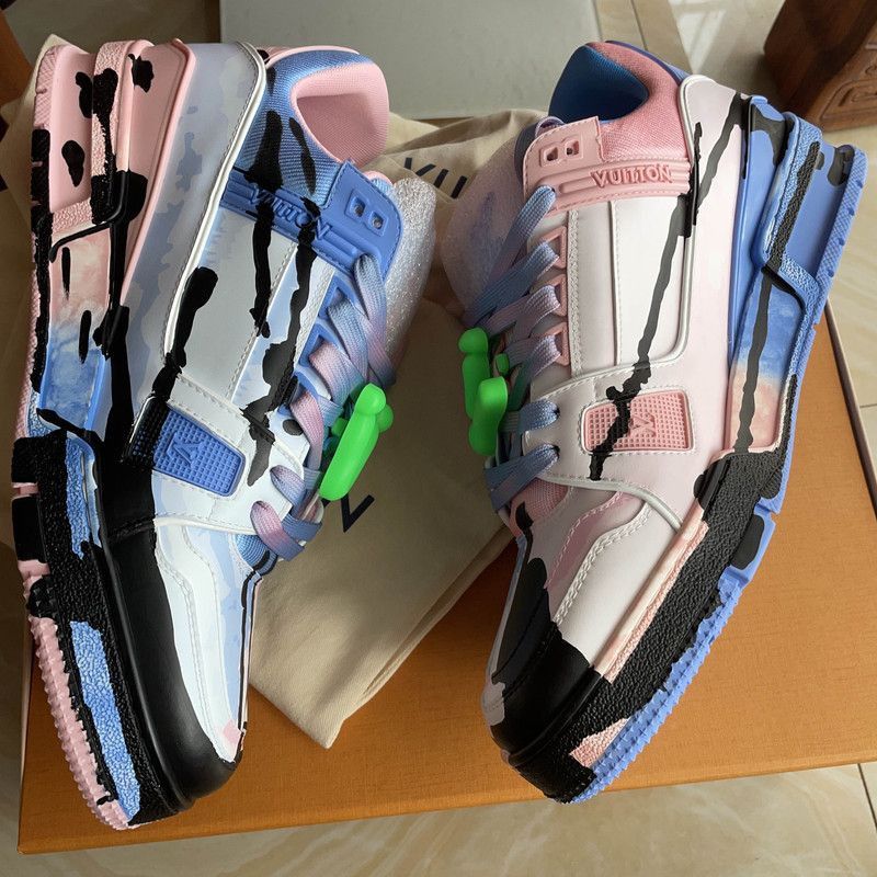 Louis Vuitton Louis Vuitton Trainer Artistic Collaboration Low-top Sneake Size US 8 / EU 41 - 7 Thumbnail