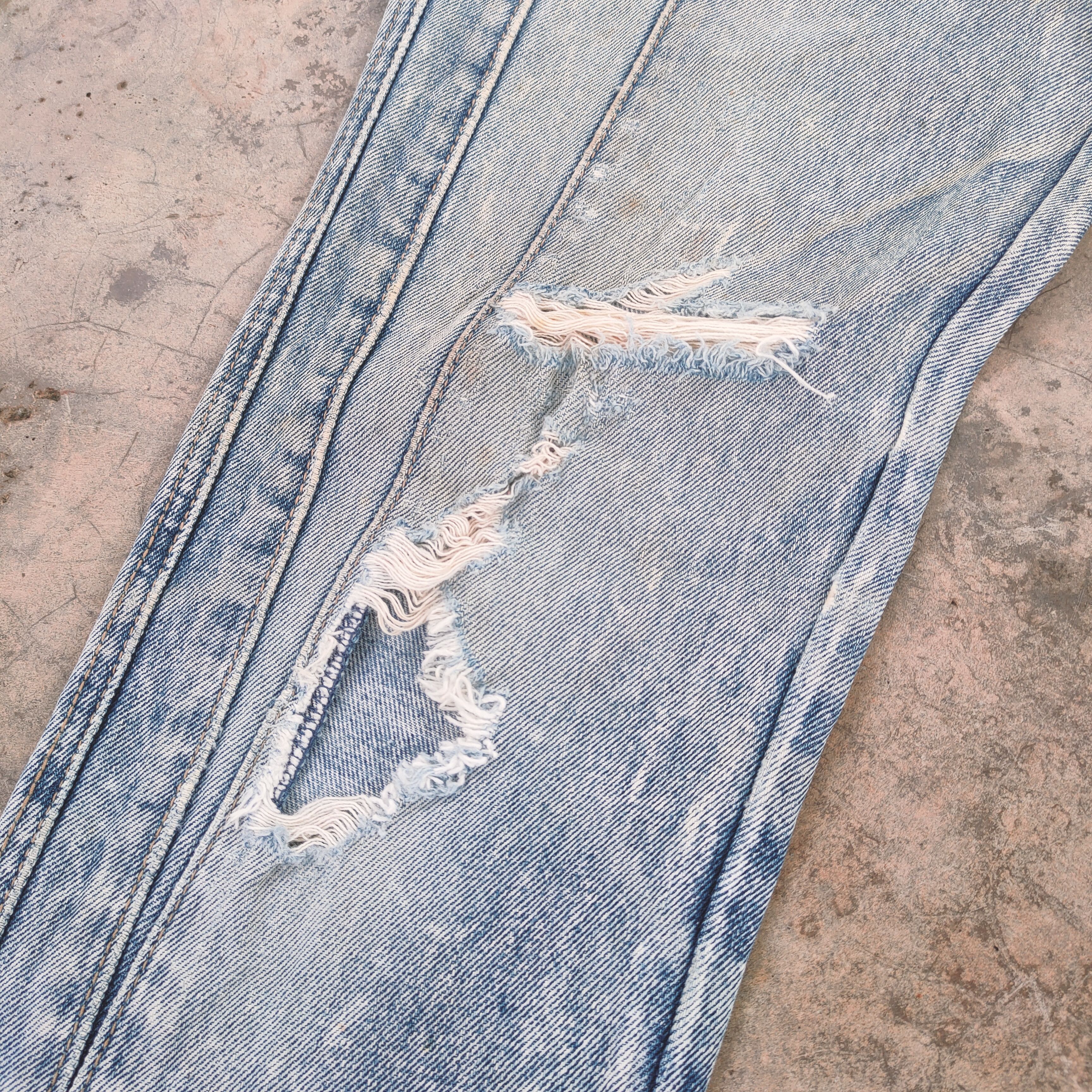 Express VINTAGE EXPRESS.CO DISTRESSED FADED JEANS DENIM PANTS Size US 27 - 7 Thumbnail
