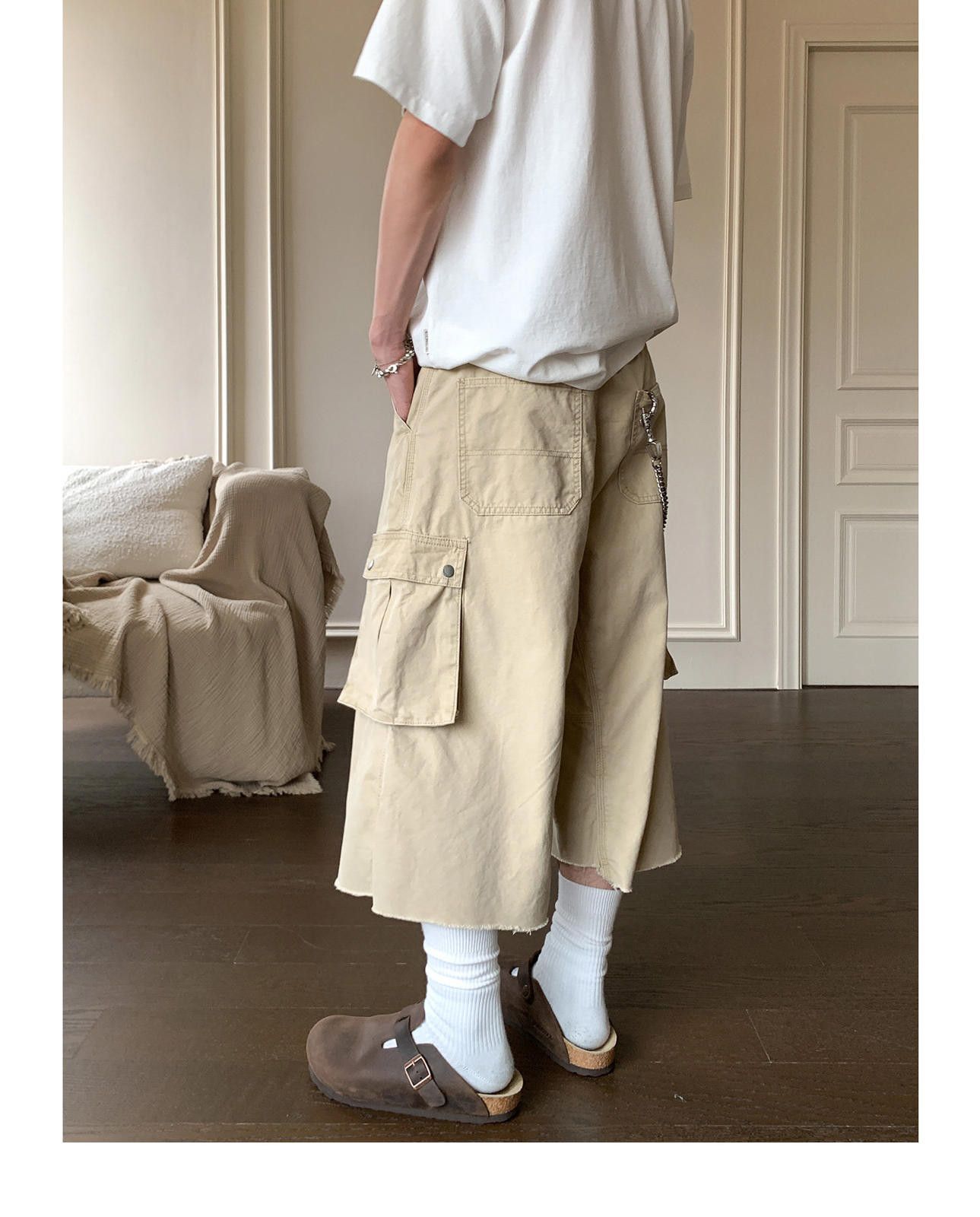 Other Beige Multi-Pocket Cotton Cargo Shorts Size US 30 / EU 46 - 6 Thumbnail