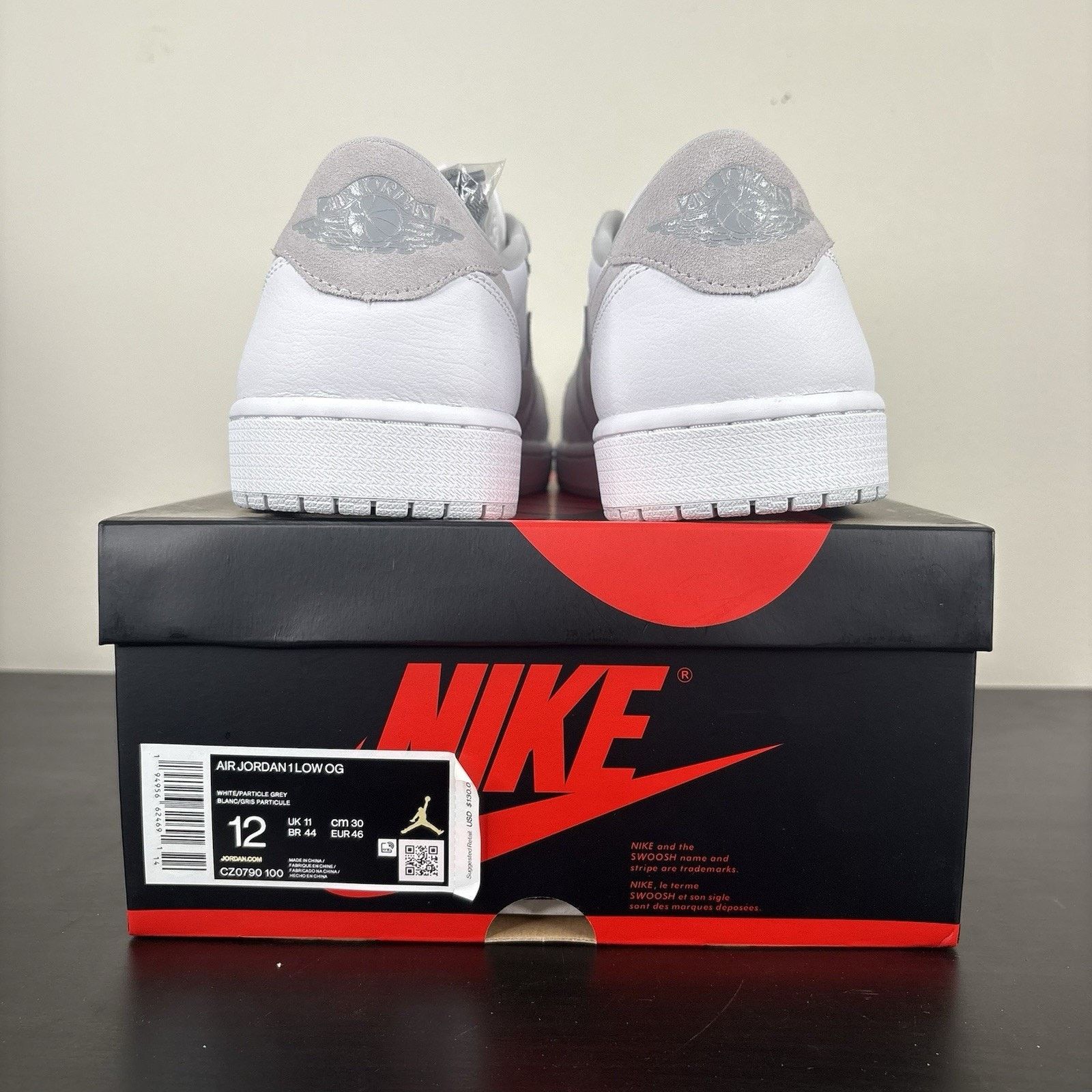 Nike Size 12 - Jordan 1 Low OG Neutral Gray Size US 12 / EU 45 - 5 Thumbnail