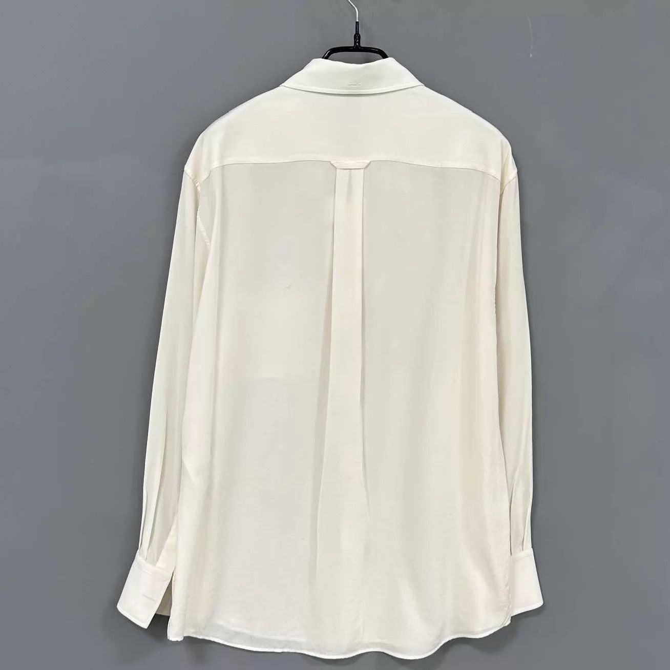 Louis Vuitton LV Heart Embroidery Logo Shirt 38 95New Size S / US 4 / IT 40 - 3 Thumbnail