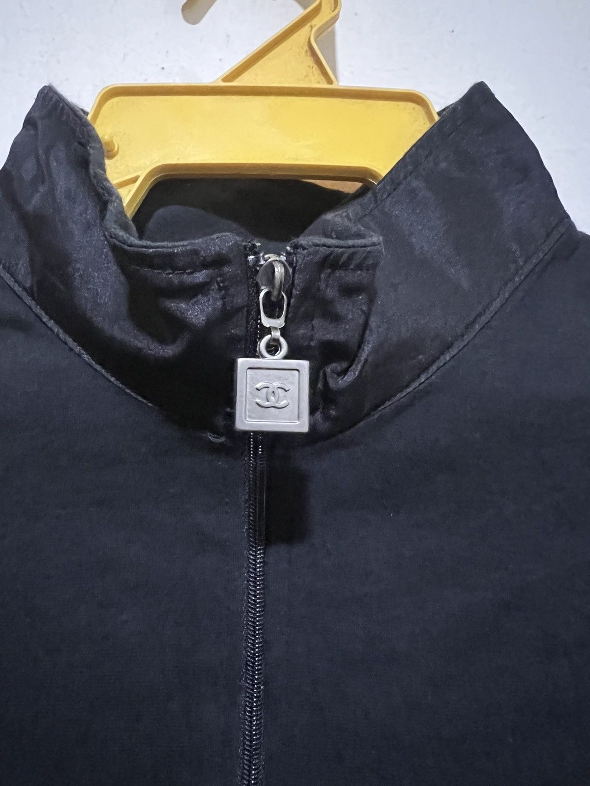 Chanel Chanel nylon jacket Size US M / EU 48-50 / 2 - 4 Thumbnail