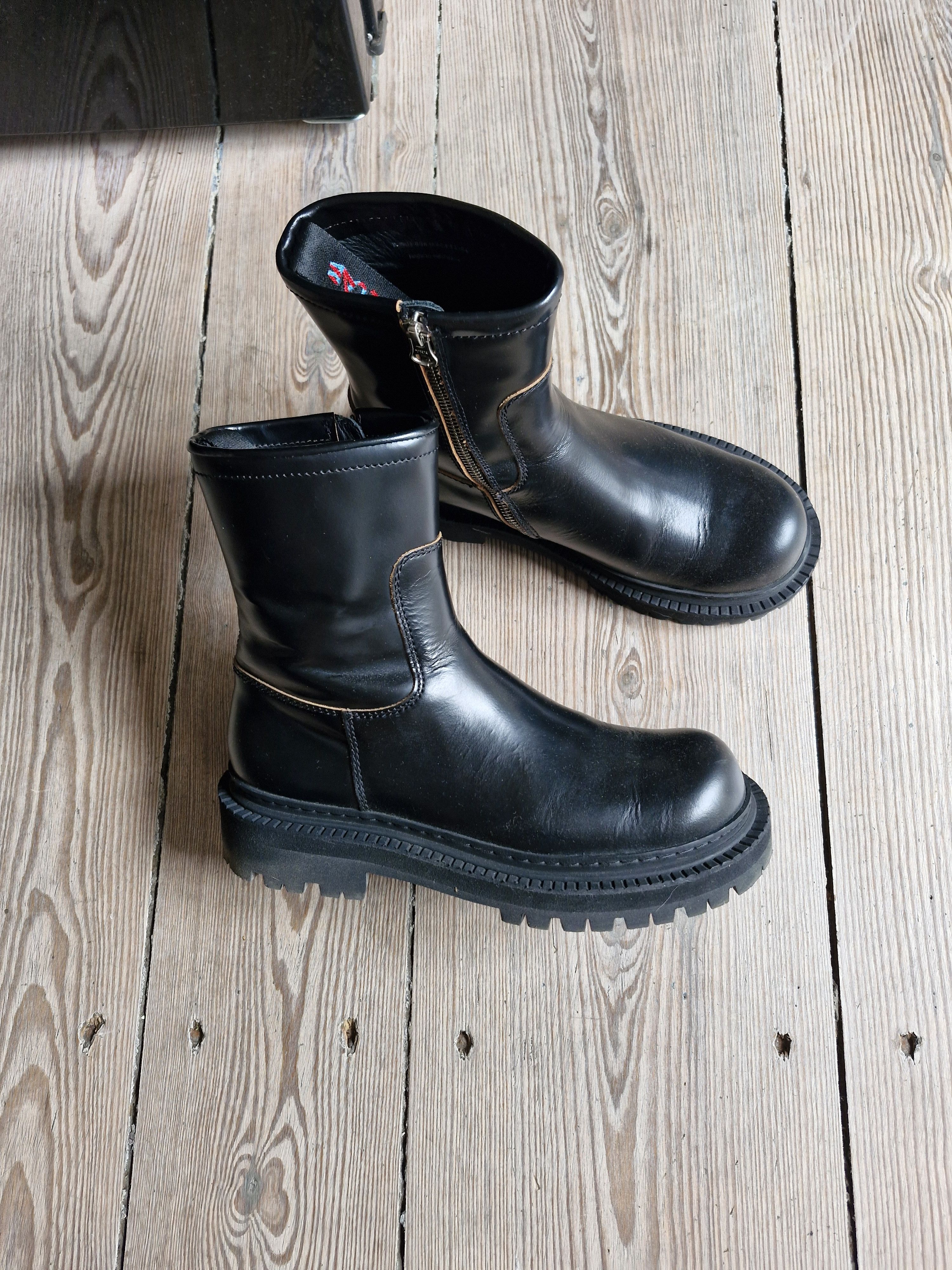 Achilles Ion Gabriel | Grailed