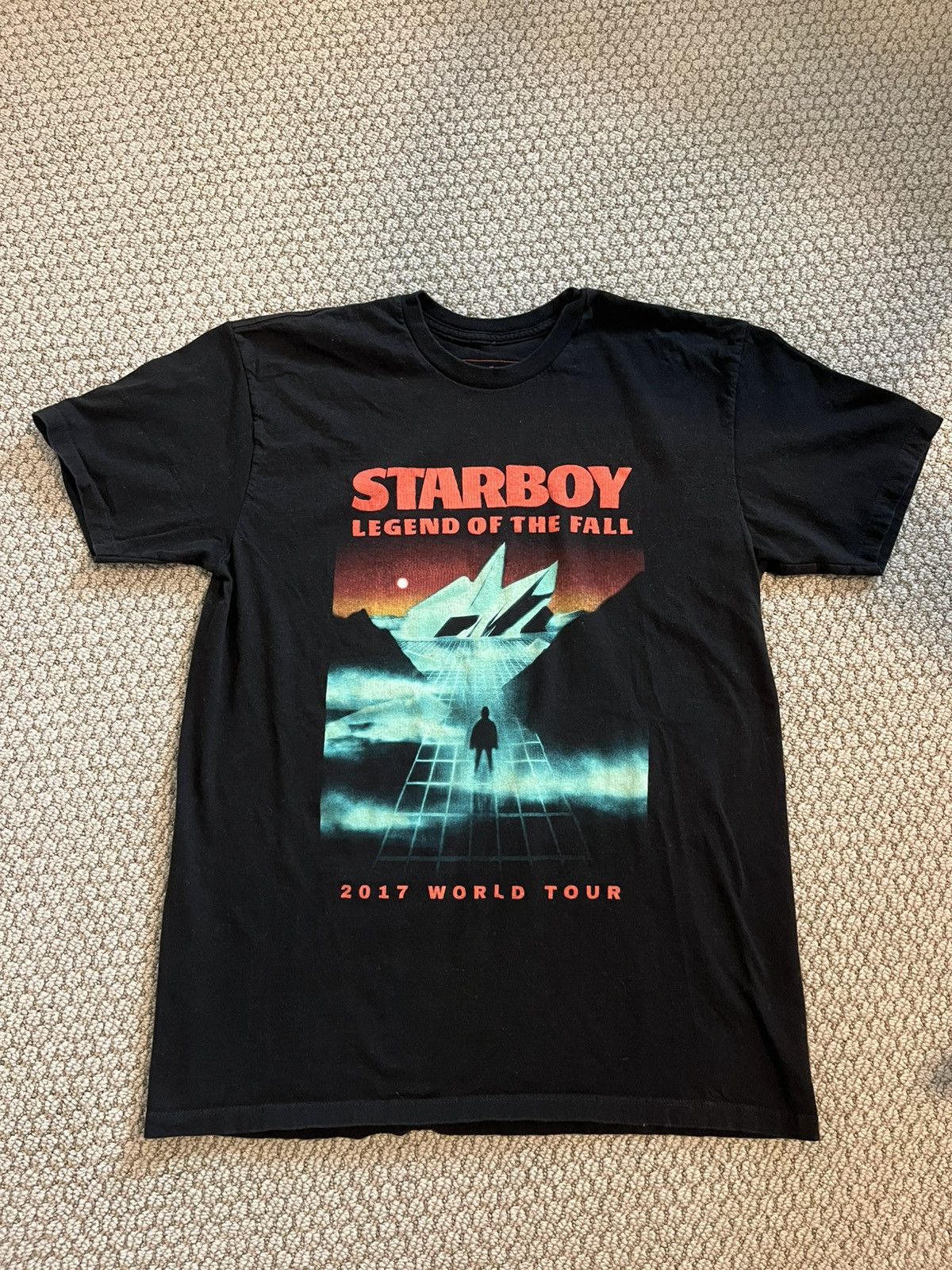 XO The Weeknd Legend of the Fall T-shirt Size US L / EU 52-54 / 3 - 1 Thumbnail