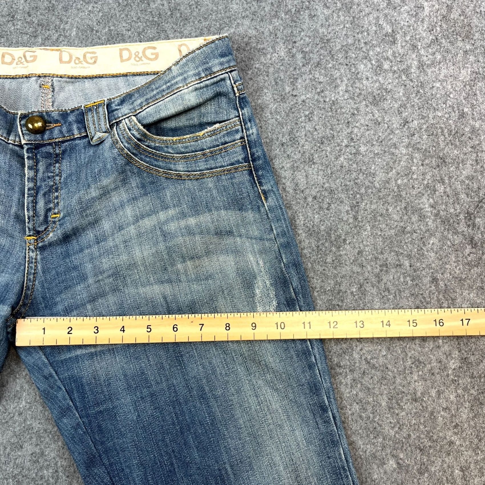 Dolce & Gabbana VINTAGE Dolce&Gabbana Jeans 34 30 UK 14 Whiskers Mid Wash Blue Fray Hem Size 36" / US 14 / IT 50 - 6 Thumbnail