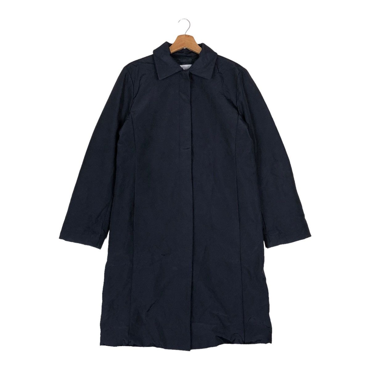 Gianfranco Ferre GIANFRANCO FERRE ITALY LONG COATS Size US S / EU 44-46 / 1 - 1 Thumbnail