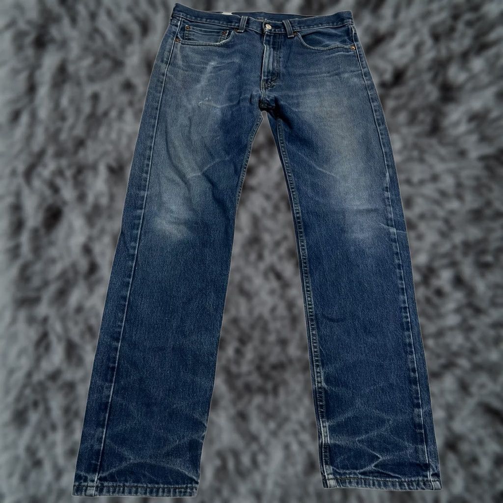 Levi's VINTAGE Levi's 505 Jeans Mens 34x34 Blue Medium Wash Distressed Straight 5-Pocket Denim Button Zipper Regular Logo USA 80s Western Mens Size US 34 / EU 50 - 1 Thumbnail