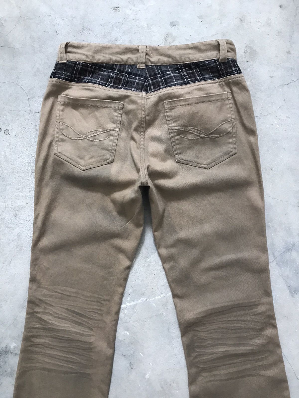 Japanese Brand CavariA Japan Dirty Distressed Flared Pants Size US 31 - 9 Thumbnail