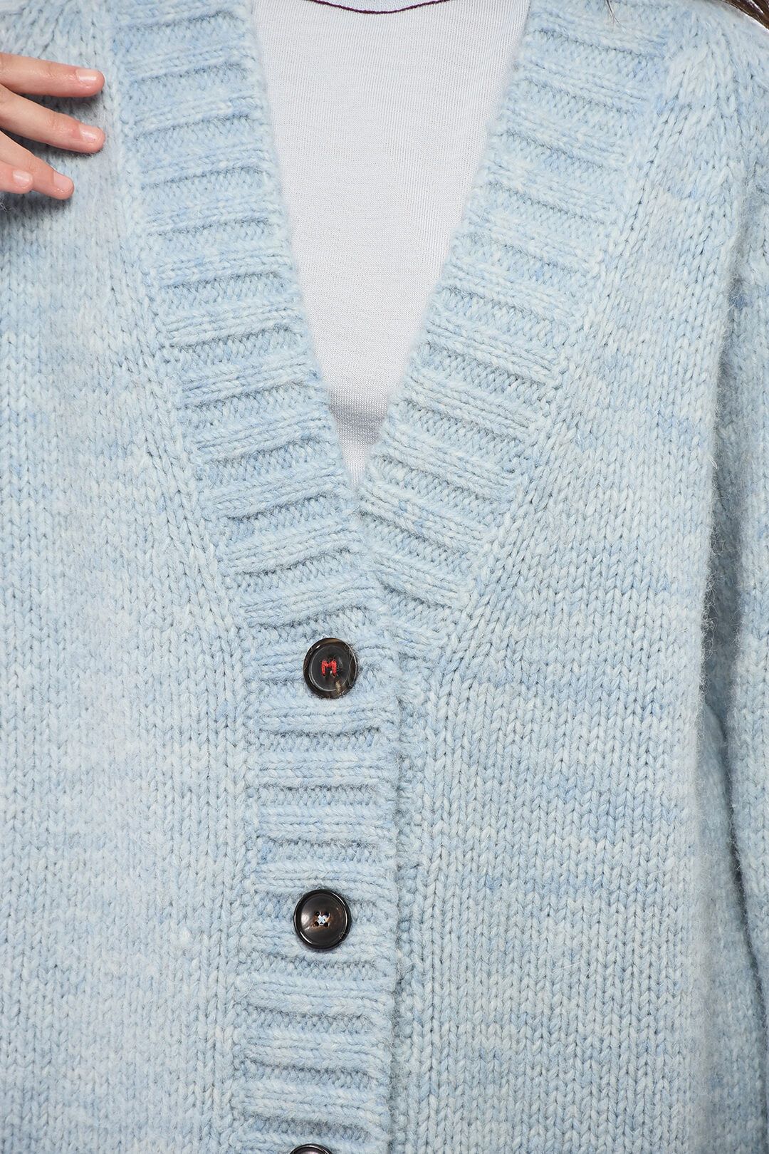 Maison Margiela og1mm0825 V-Neck 4 Buttons Oversized Cardigan in Light Blue Size L / US 10 / IT 46 - 3 Thumbnail